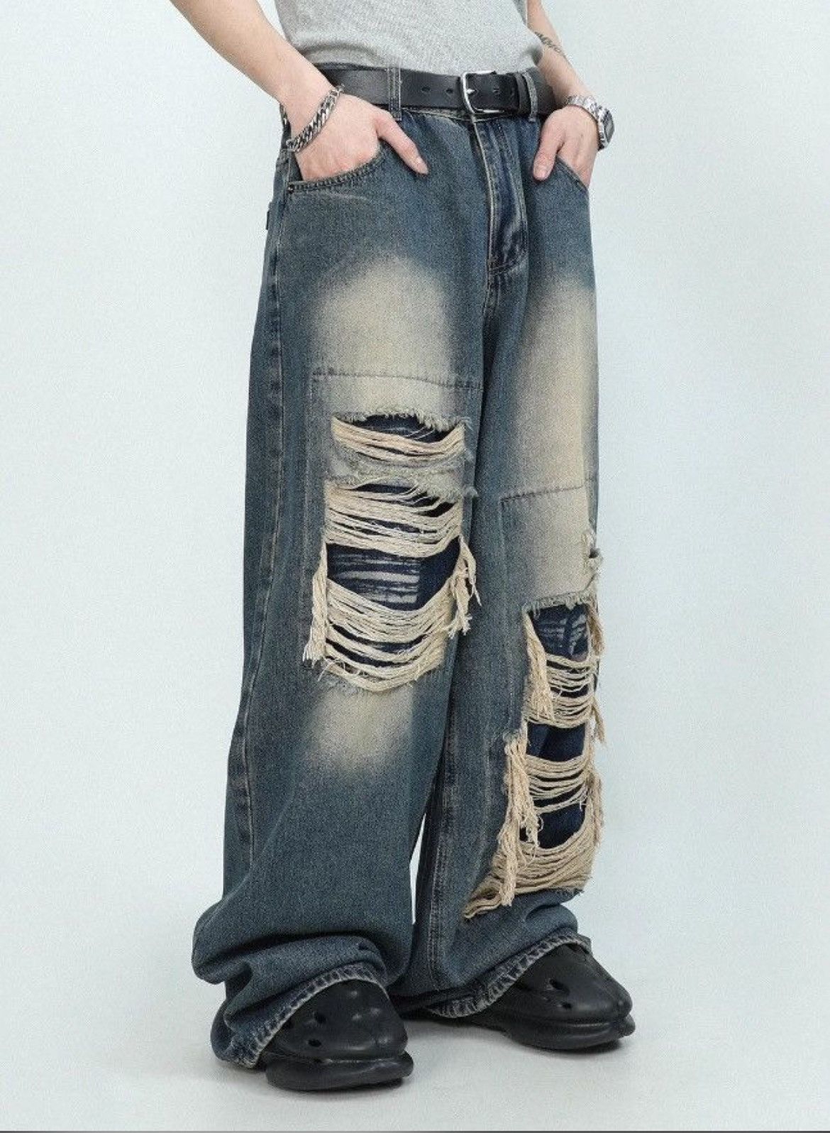 Japanese Brand Blue Color Distress Denim Pants Size US 35 - 7 Thumbnail