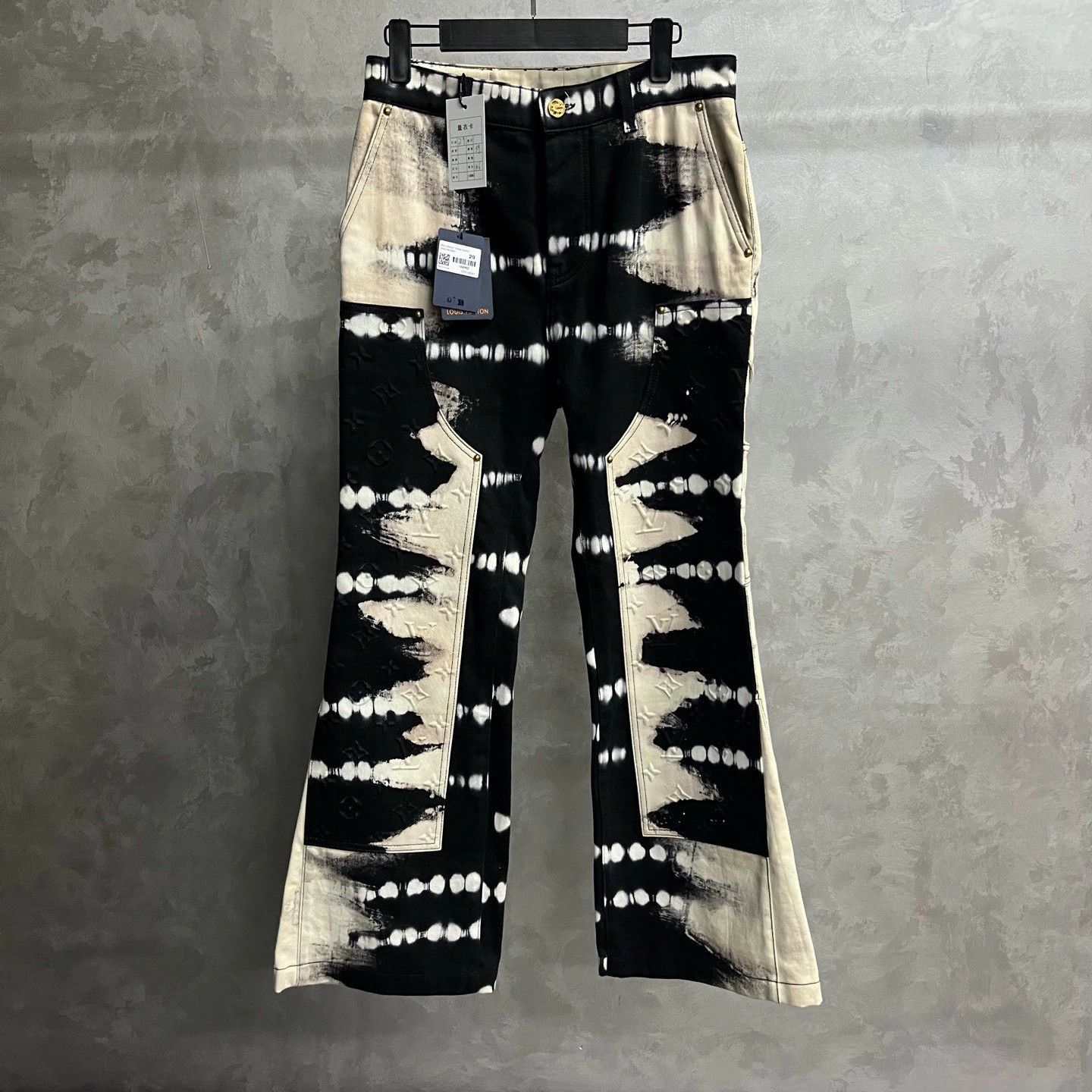 Louis Vuitton louis vuitton black tie-dye flare jeans Size US 29 - 1 Thumbnail