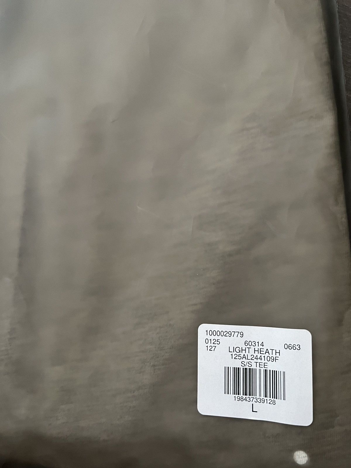 Essentials × NBA Fear of God Essentials NBA tee Hawks Size US L / EU 52-54 / 3 - 9 Thumbnail