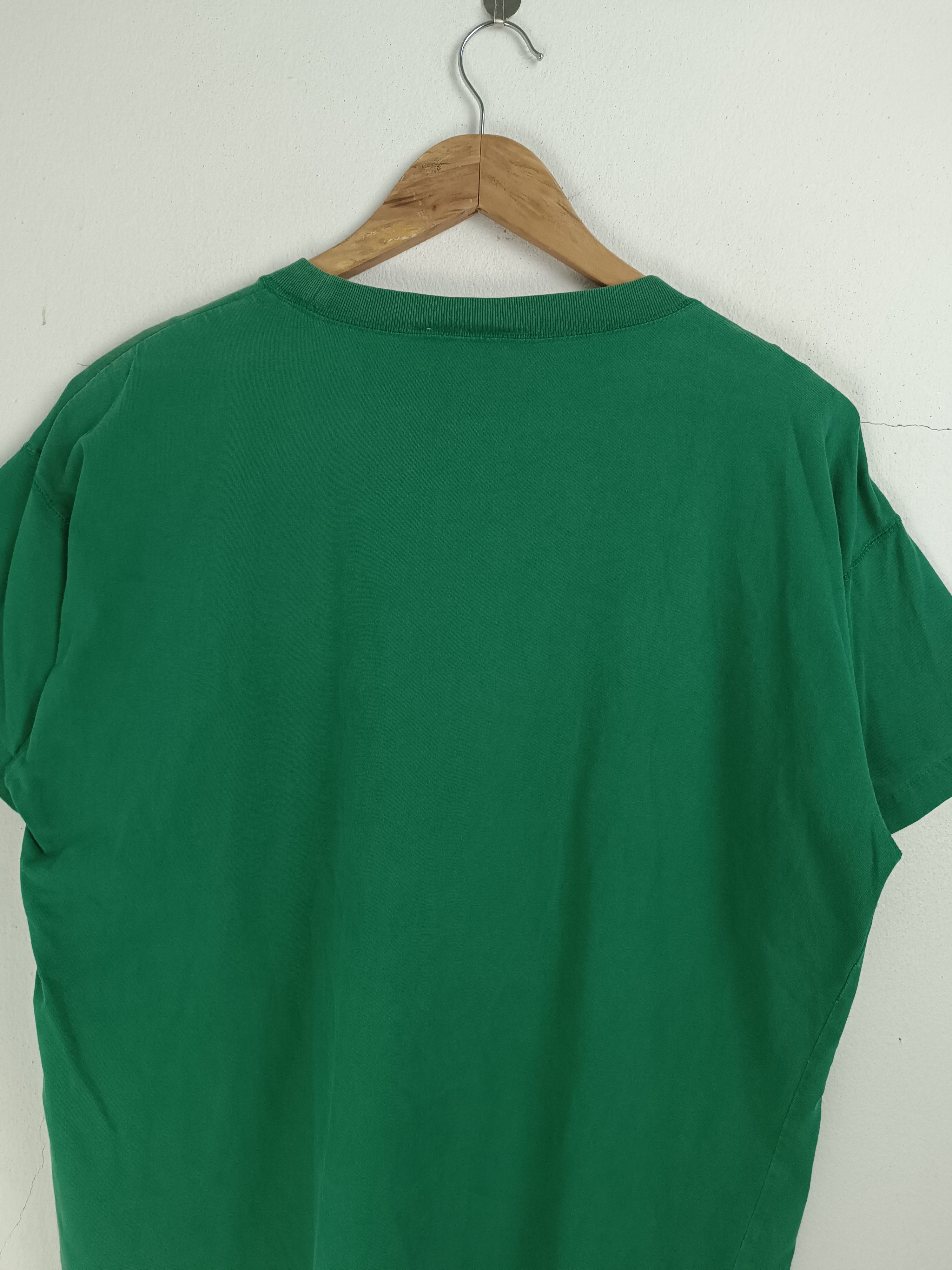 Vintage VINTAGE 90s PEPE LE PEW DISNEY LOONEY POCKET TEE VERY RARE Size US XL / EU 56 / 4 - 18 Thumbnail