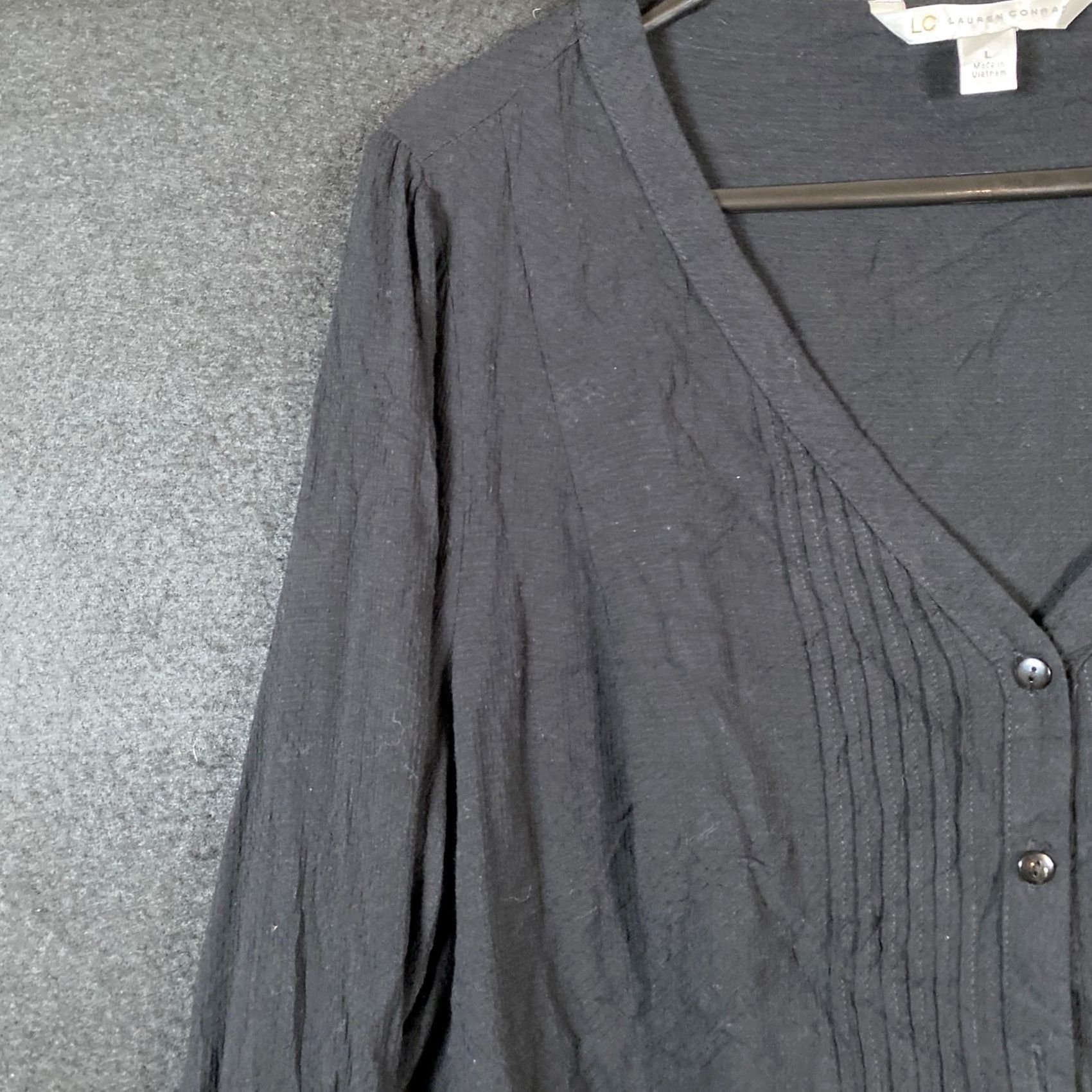 Lauren Conrad LC Lauren Conrad Blouse Black V Neck Button Down Long Sleeve Rayon L Womens Size L / US 10 / IT 46 - 3 Thumbnail