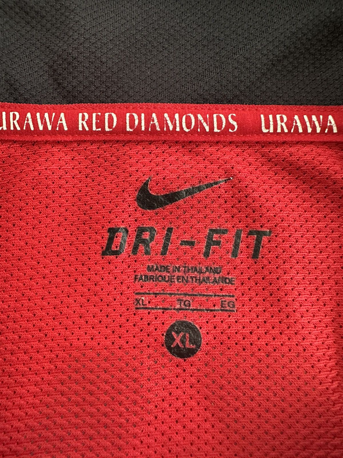 Nike × Vintage VINTAGE 2011 J.LEAGUE URAWA RED DIAMONDS HOME JERSEY Size US XL / EU 56 / 4 - 5 Thumbnail
