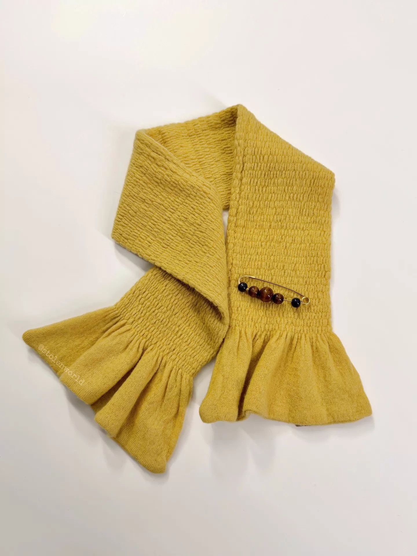 Romeo Gigli Romeo Gigli Pleated Wool Scarf Mustard Wooden Bead Pin Size ONE SIZE - 7 Thumbnail