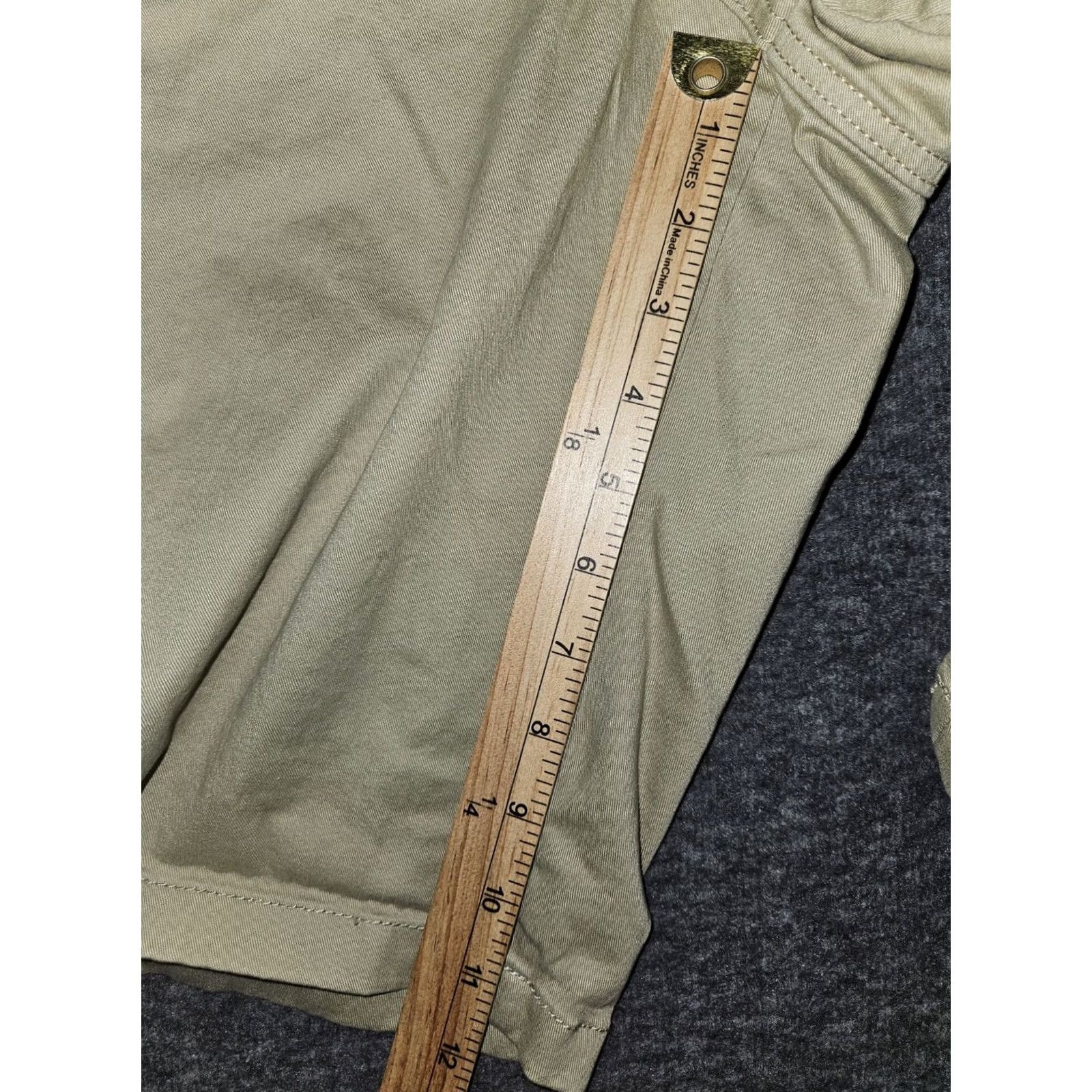 Airwalk Airwalk Cargo Shorts Mens 38 Beige Stretch Flat Front Chino Pockets Casual Size US 38 / EU 54 - 5 Thumbnail