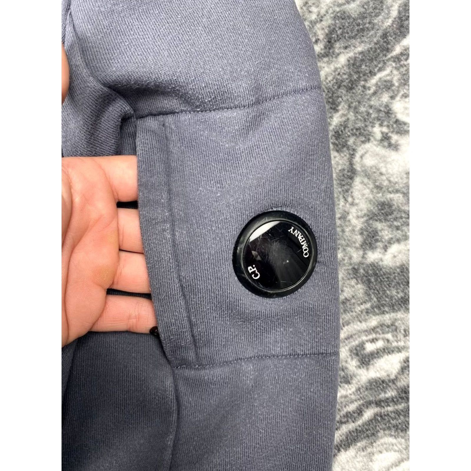 Vintage CP Company Sweatshirt Men XL Grey Sweatshirt Pullover Long Sleeve Logo Fleece Cotton Regular Size XL Men Clothing Size US XL / EU 56 / 4 - 4 Thumbnail