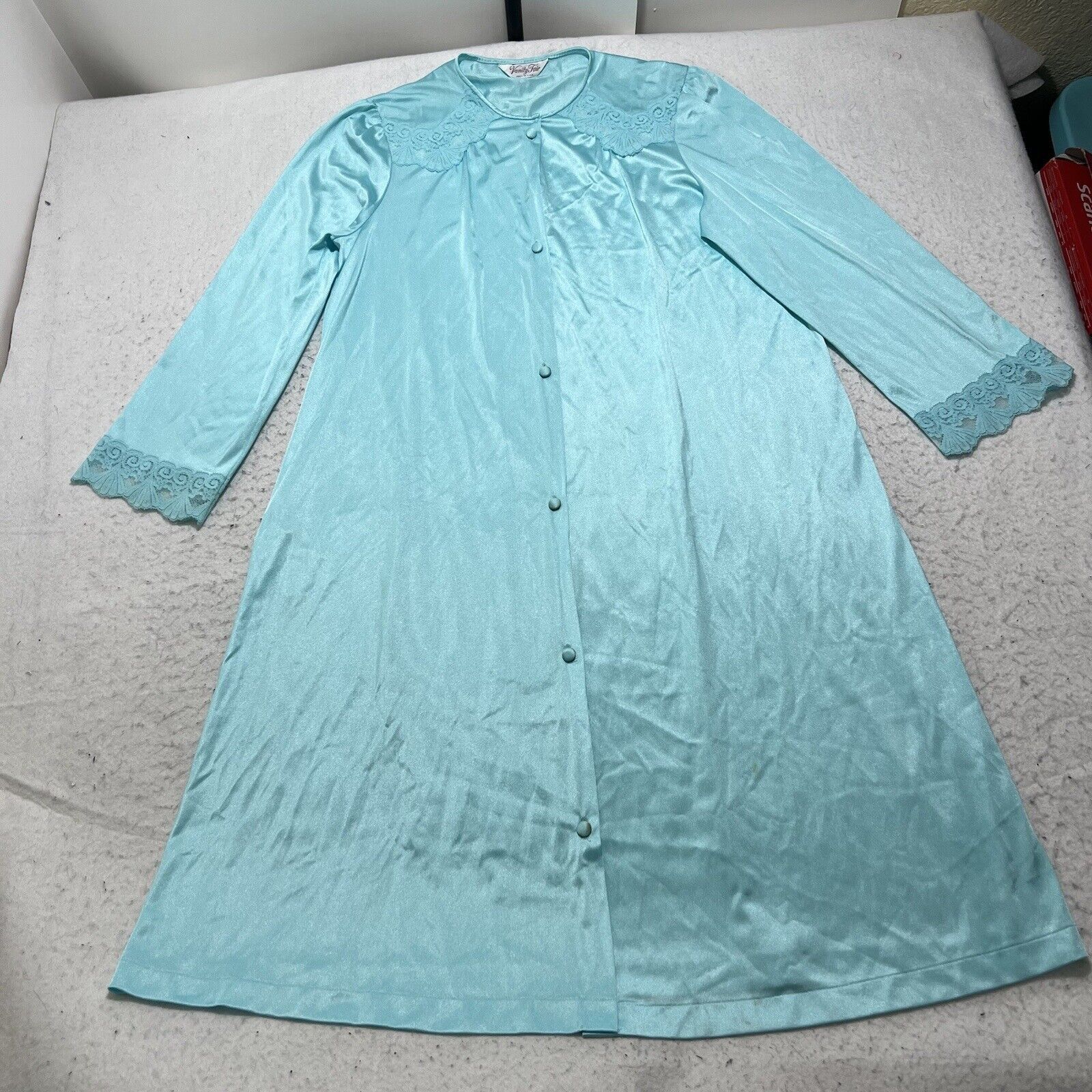 Vintage Vintage Vanity Fair Small Satin Nightgown Sleep Dres Size ONE SIZE - 1 Thumbnail