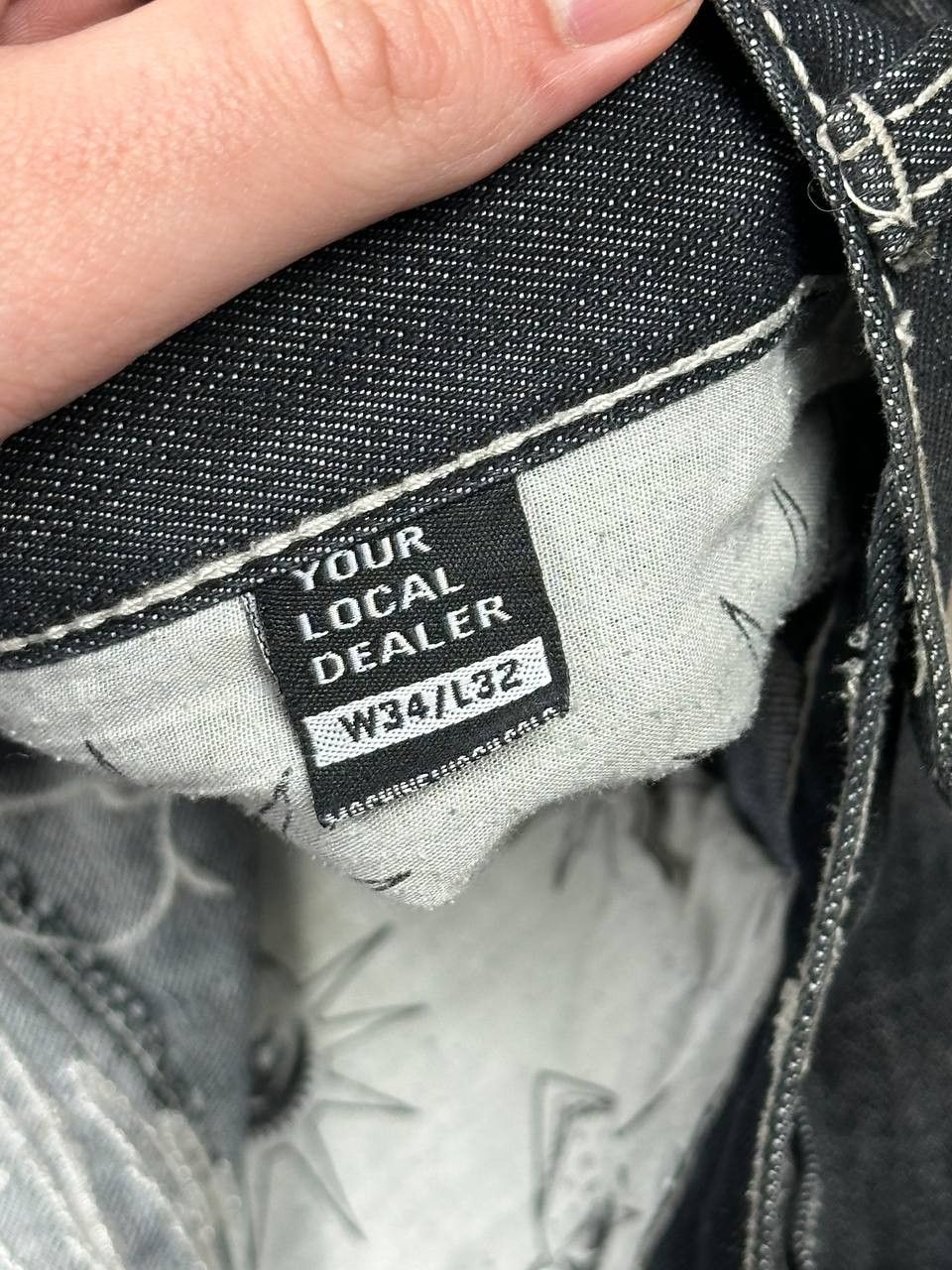 Japanese Brand Very Rare Your Local Dealer Printed Baggy Hip Hop Denim Size US 34 / EU 50 - 11 Thumbnail