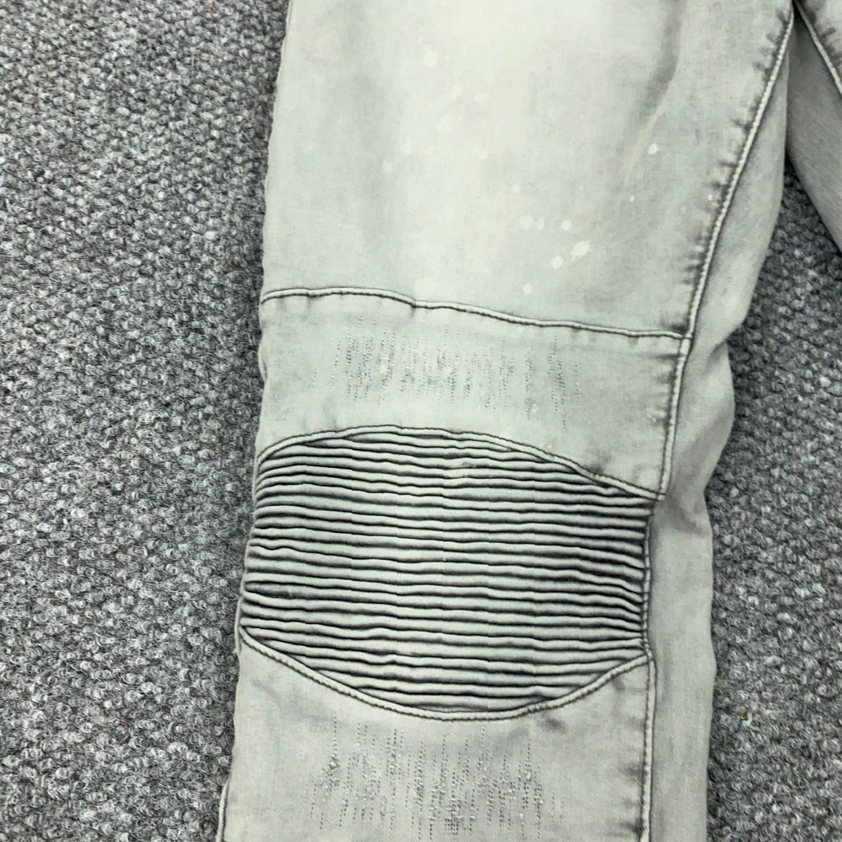 Vintage Switch Jeans Mens 38x34 Gray Distressed Slim Taper Fit Paint Splatter Denim 5-Pocket Switch Mens Jeans Slim Gray Size US 39 - 5 Thumbnail