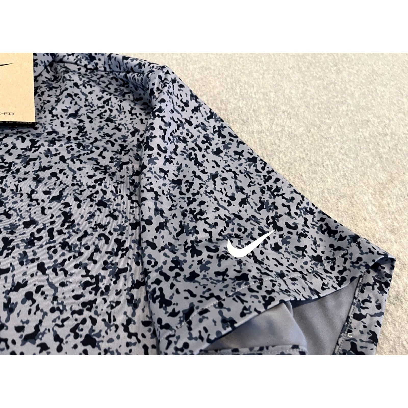 Nike Nike Dri-Fit Golf Polo Shirt Camouflage Blue 2XL XXL Mens NWT Polo Shirt Size US XXL / EU 58 / 5 - 3 Thumbnail