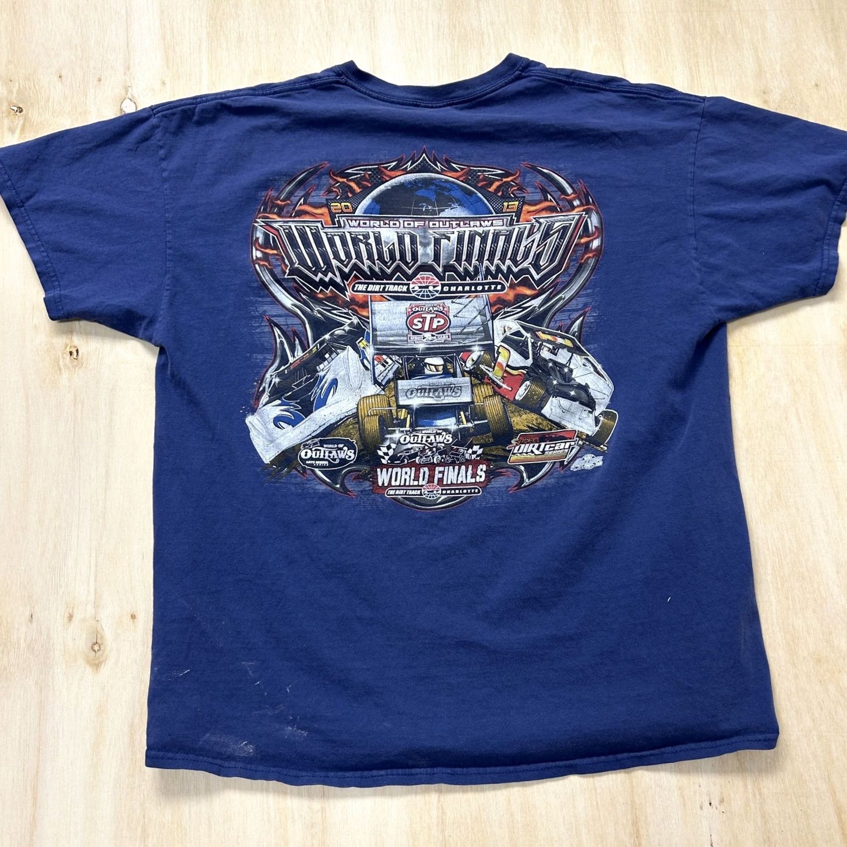 Gildan World Of Outlaws Gildan Shirt Mens XL Blue World Finals Racing Tee T-Shirt 2013 Size US XL / EU 56 / 4 - 6 Thumbnail