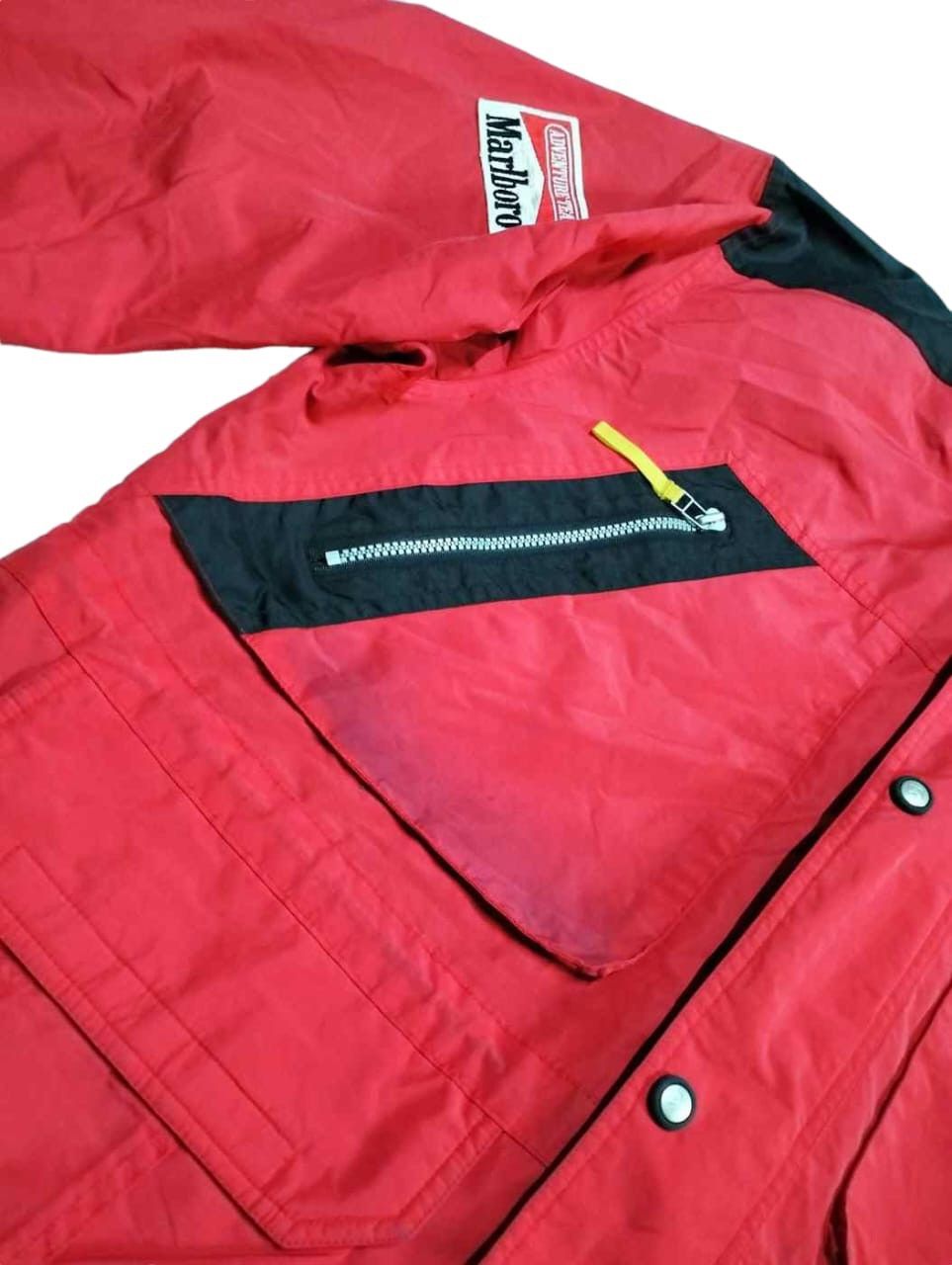 Marlboro Vintage Marlboro Adventure Team Hidden Hoodie Zipper Jacket Size US L / EU 52-54 / 3 - 10 Thumbnail