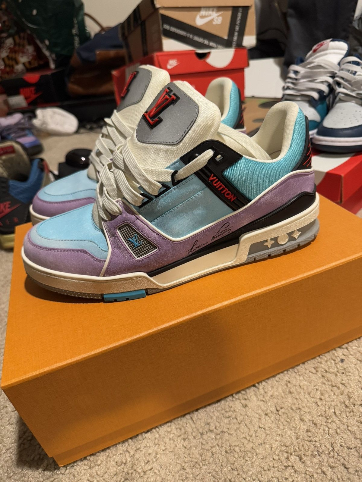 Louis Vuitton Louis Vuitton Trainer Size US 8.5 / EU 41-42 - 1 Thumbnail