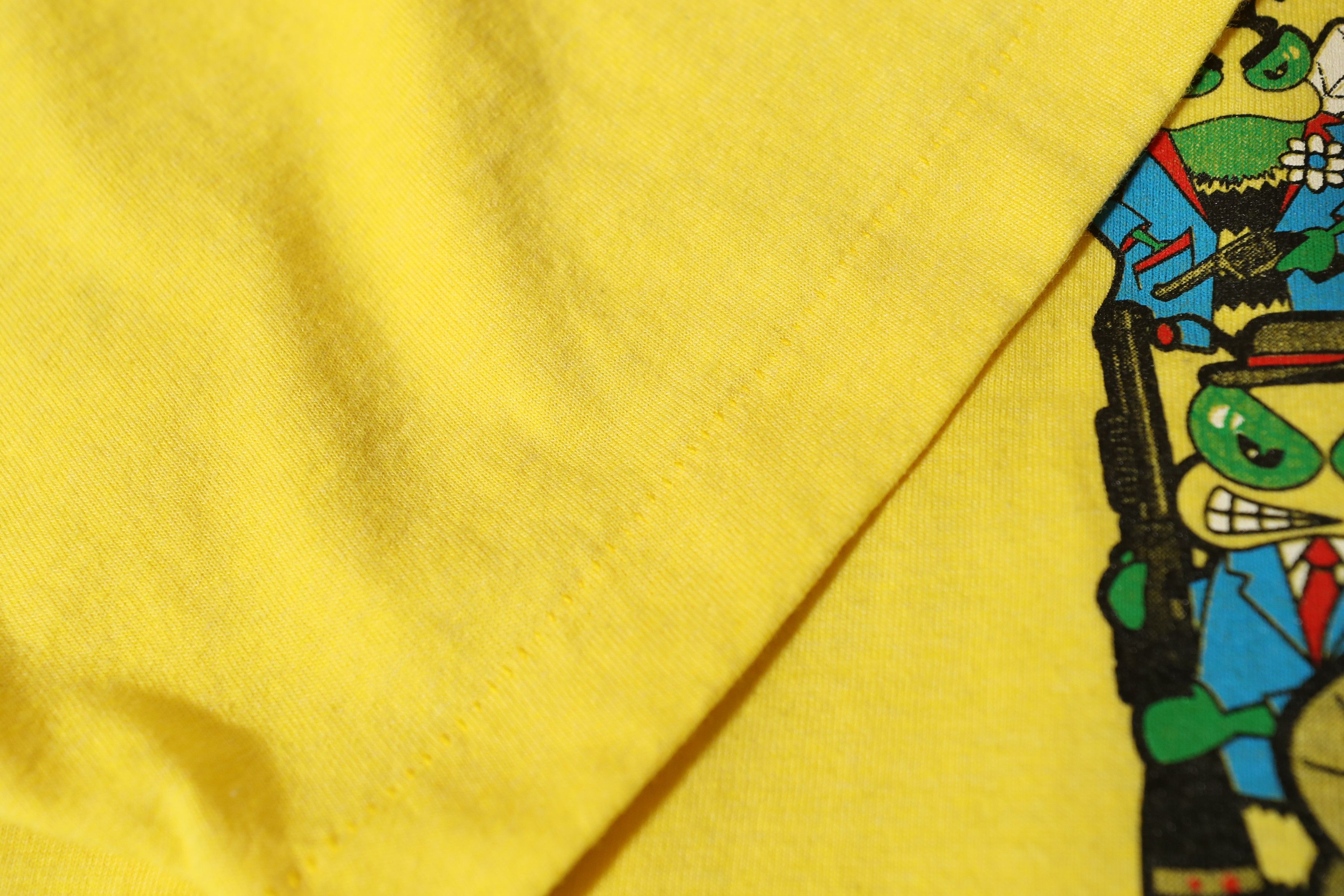 Fruit Of The Loom × Vintage Lien Games Killer Bees Vintage Single Stitch Tee (XL) Size US XL / EU 56 / 4 - 10 Thumbnail