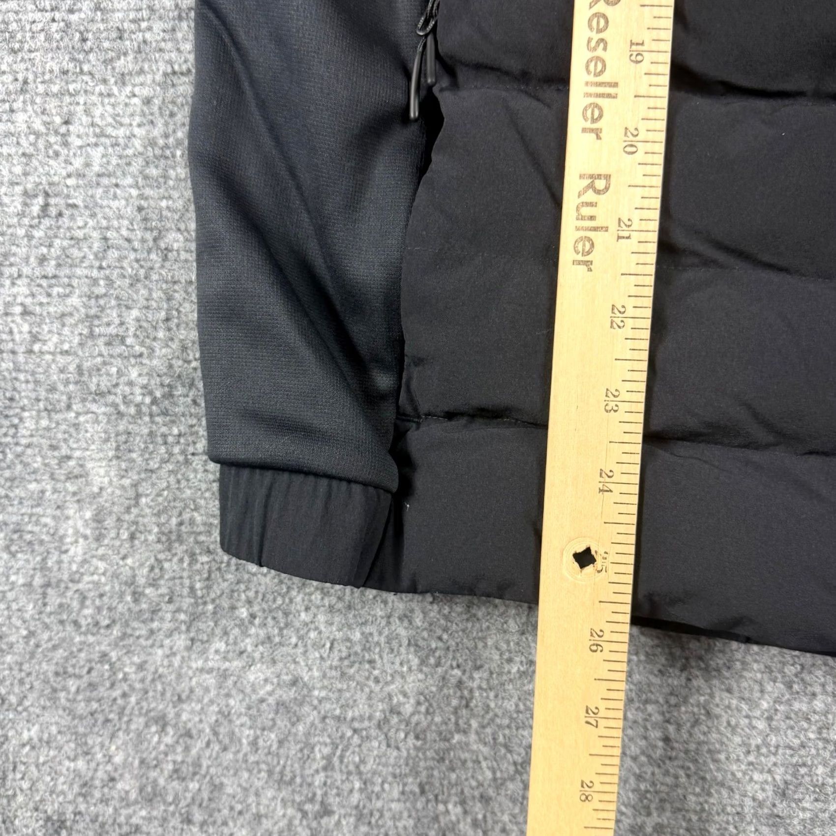 Gymshark Gymshark Jacket Mens Small Black Quilted Puffer Fleece Full Zip Training Hybrid Size US S / EU 44-46 / 1 - 3 Thumbnail