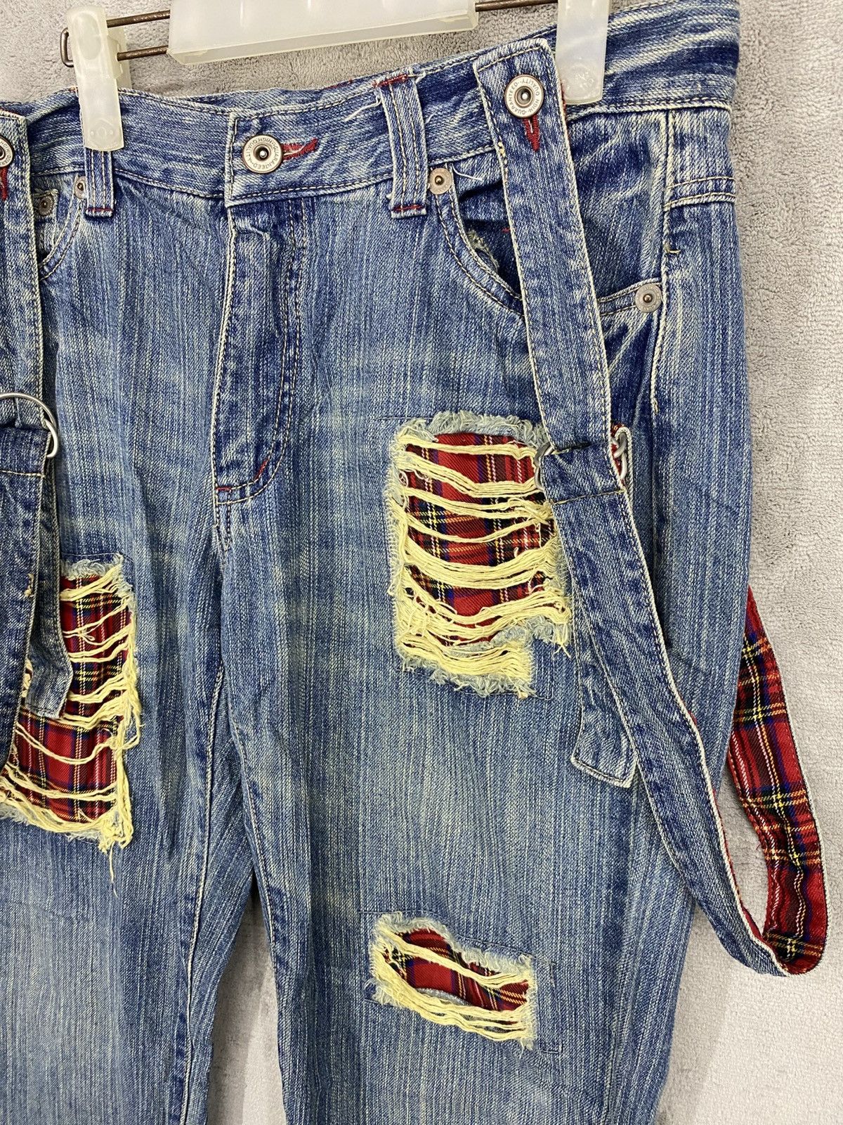 If Six Was Nine VINTAGE CLEF DE SOL DENIM PATCHWORK SUSPENDED BELT PUNK Size US 32 / EU 48 - 3 Thumbnail