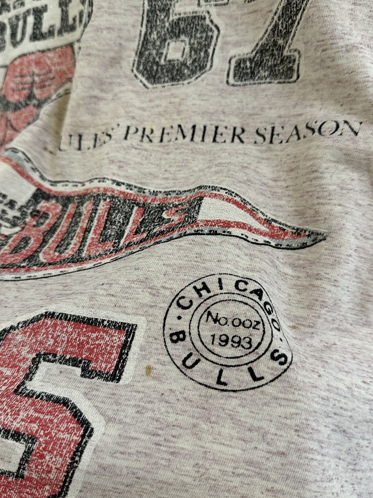 NBA × Vintage Very crazy trash Rare Chicago Bulls Rap Tees 1993 Size US L / EU 52-54 / 3 - 11 Thumbnail