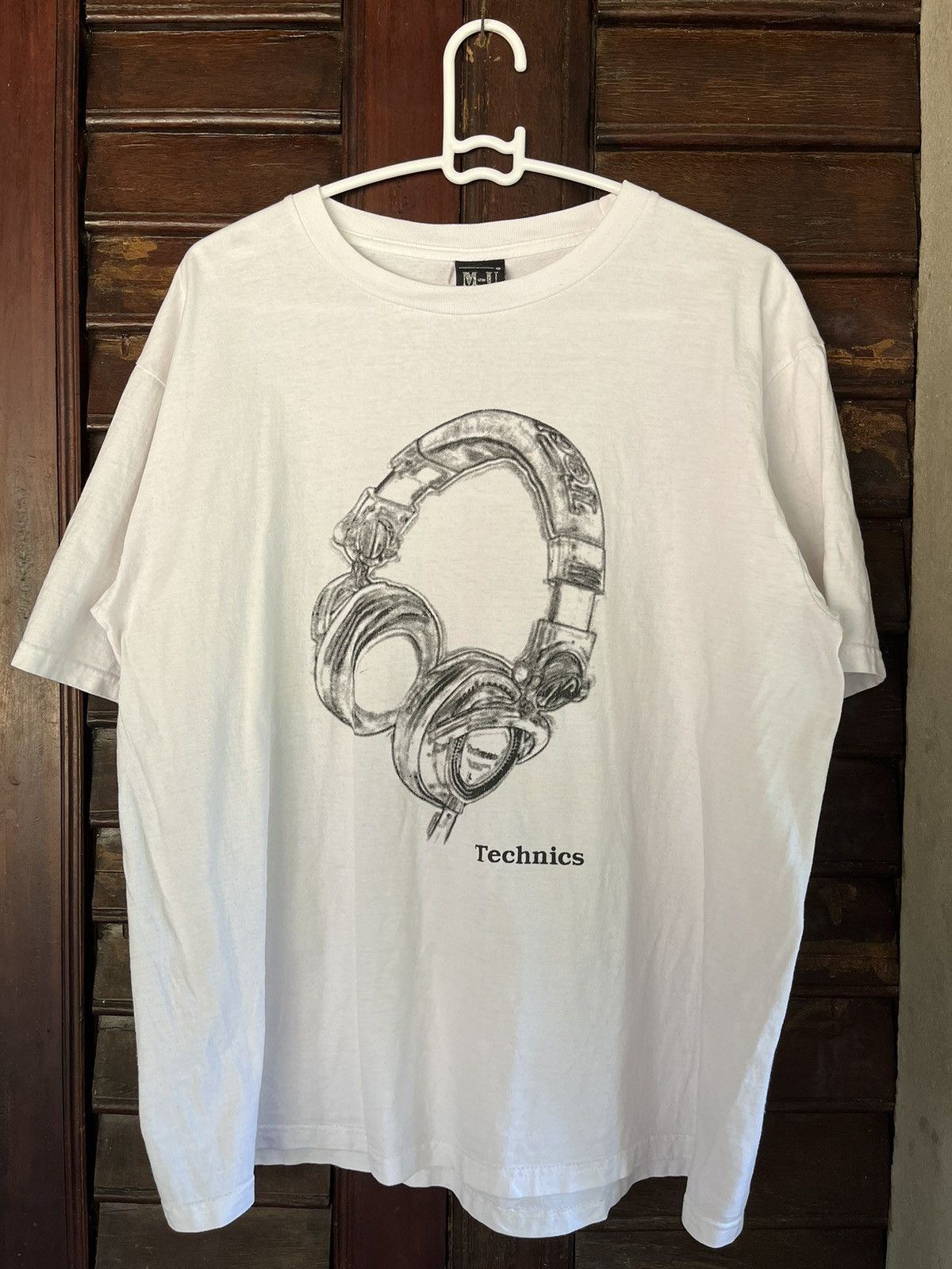Band Tees Technics Headphones vintage tee Size US L / EU 52-54 / 3 - 1 Thumbnail