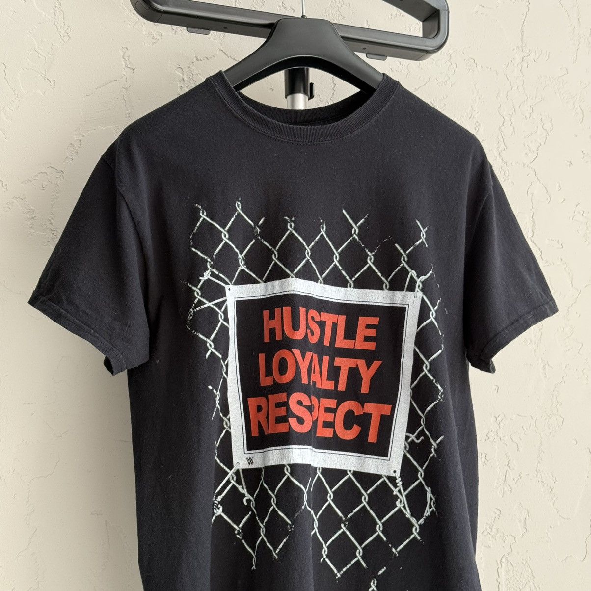 WWE Vintage John Cena T-Shirt Big Dog Hustle Loyalty Respect WWE Size US L / EU 52-54 / 3 - 1 Thumbnail