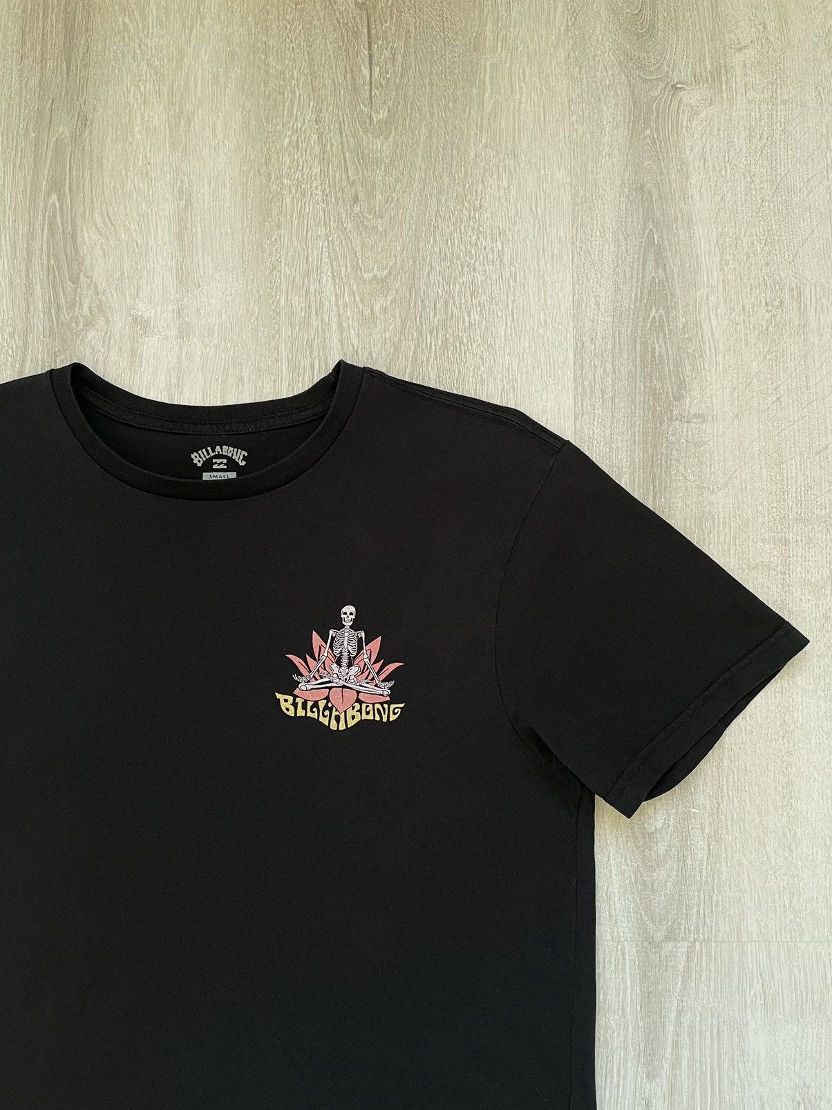 Billabong × Vintage Billabong Premium Tee Lotus Skillet Snakes Big Logo Size US S / EU 44-46 / 1 - 4 Thumbnail