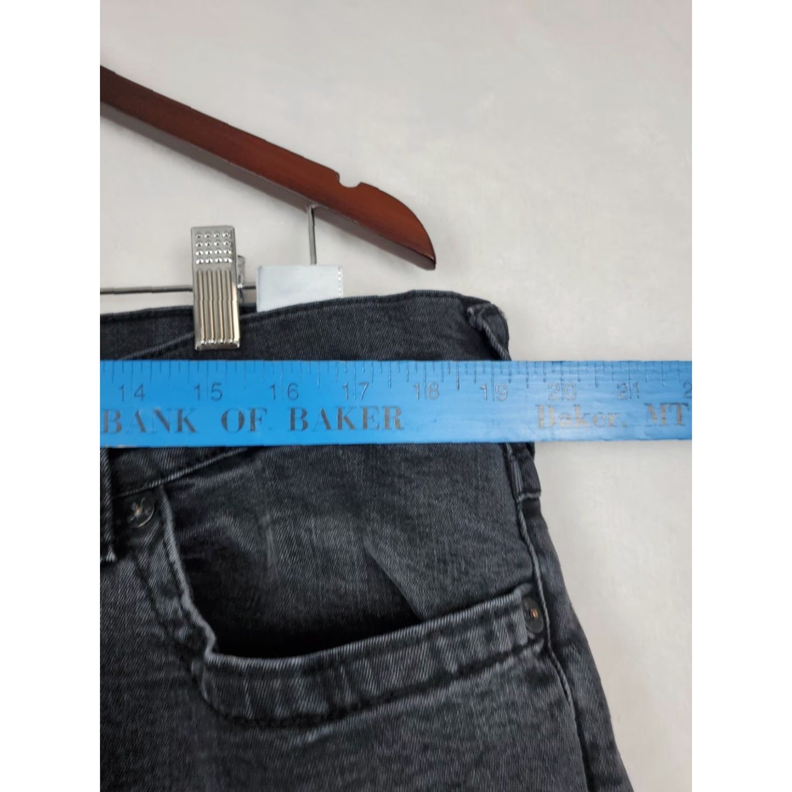 True Religion VINTAGE True Religion Ricky BLACK Jeans 42 Relaxed Straight Mens 5-Pocket Zipper Closure Black Logo USA 90s? Size US 42 / EU 58 - 5 Thumbnail
