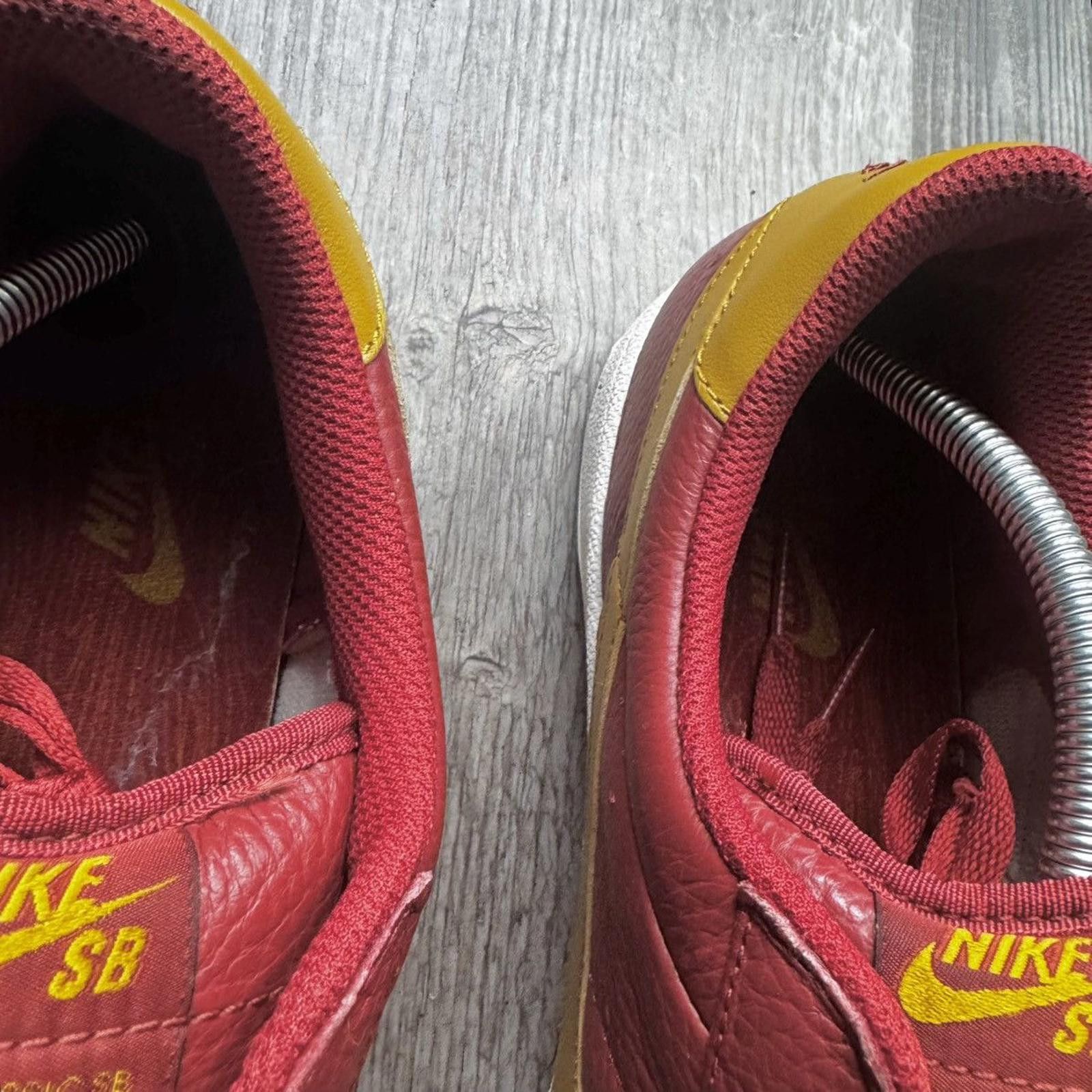 Nike NIKE • VNTG Air Classic SB (11.5M) Size US 11.5 / EU 44-45 - 8 Thumbnail