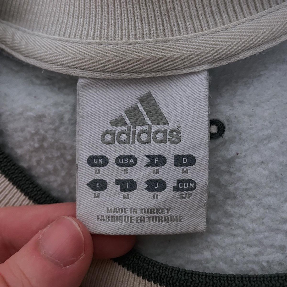 Adidas × Vintage VINTAGE ADIDAS SWEATSHIRT RETRO 90s Size US M / EU 48-50 / 2 - 3 Thumbnail