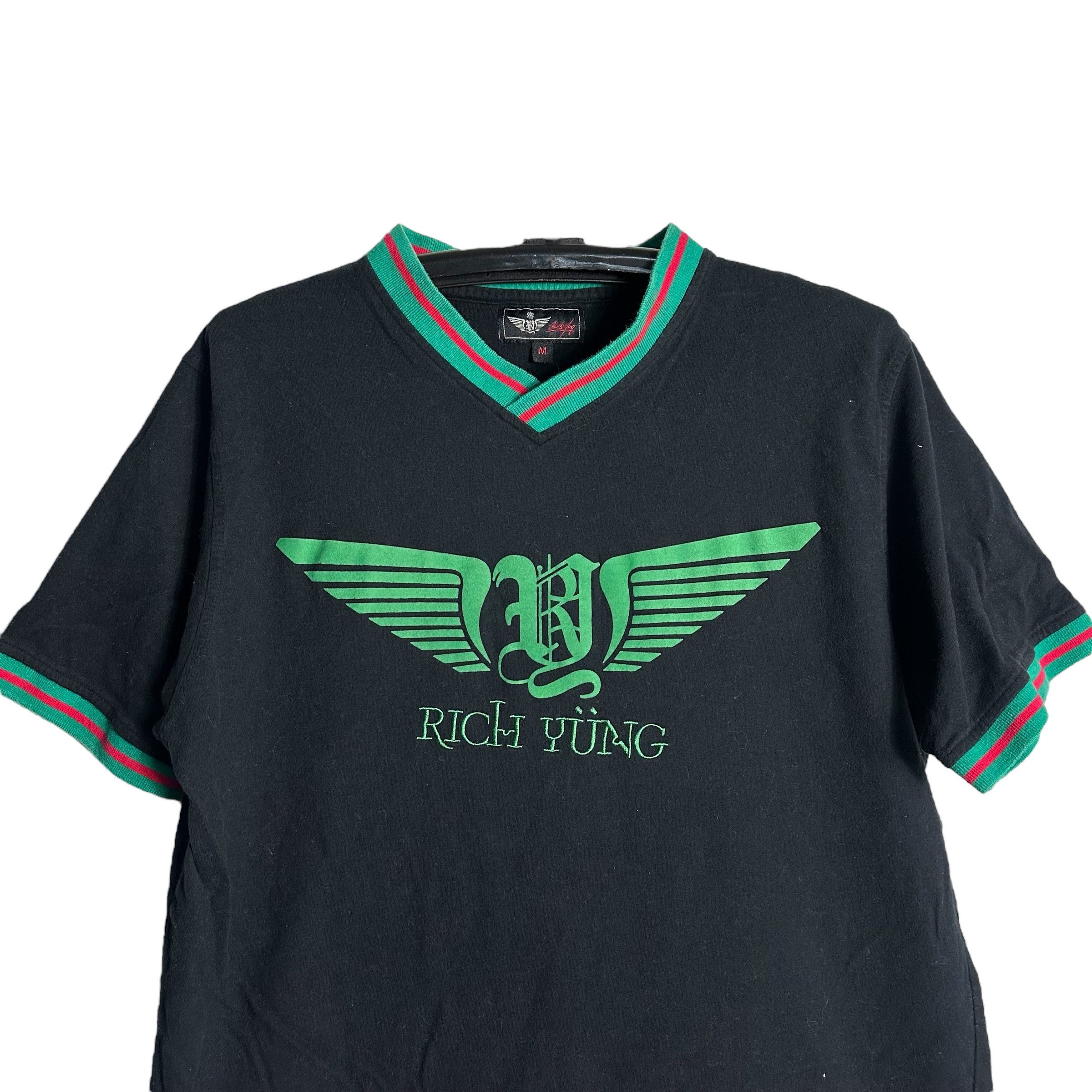 Japanese Brand × Vintage 🔥RARE🔥Vintage Rich Yung Spell Out V-Neck T-shirt Size US M / EU 48-50 / 2 - 2 Thumbnail