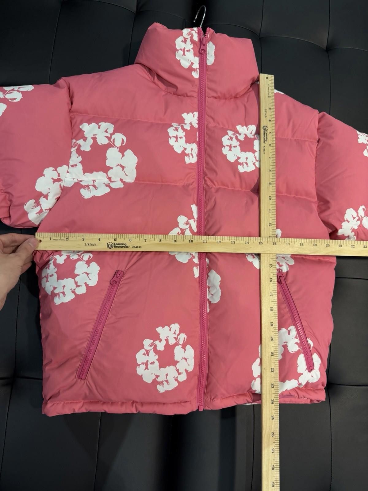 DENIM TEARS XS Cotton Wreath Puffer Jacket Denim Tears Coat New Pink Size US XS / EU 42 / 0 - 11 Thumbnail