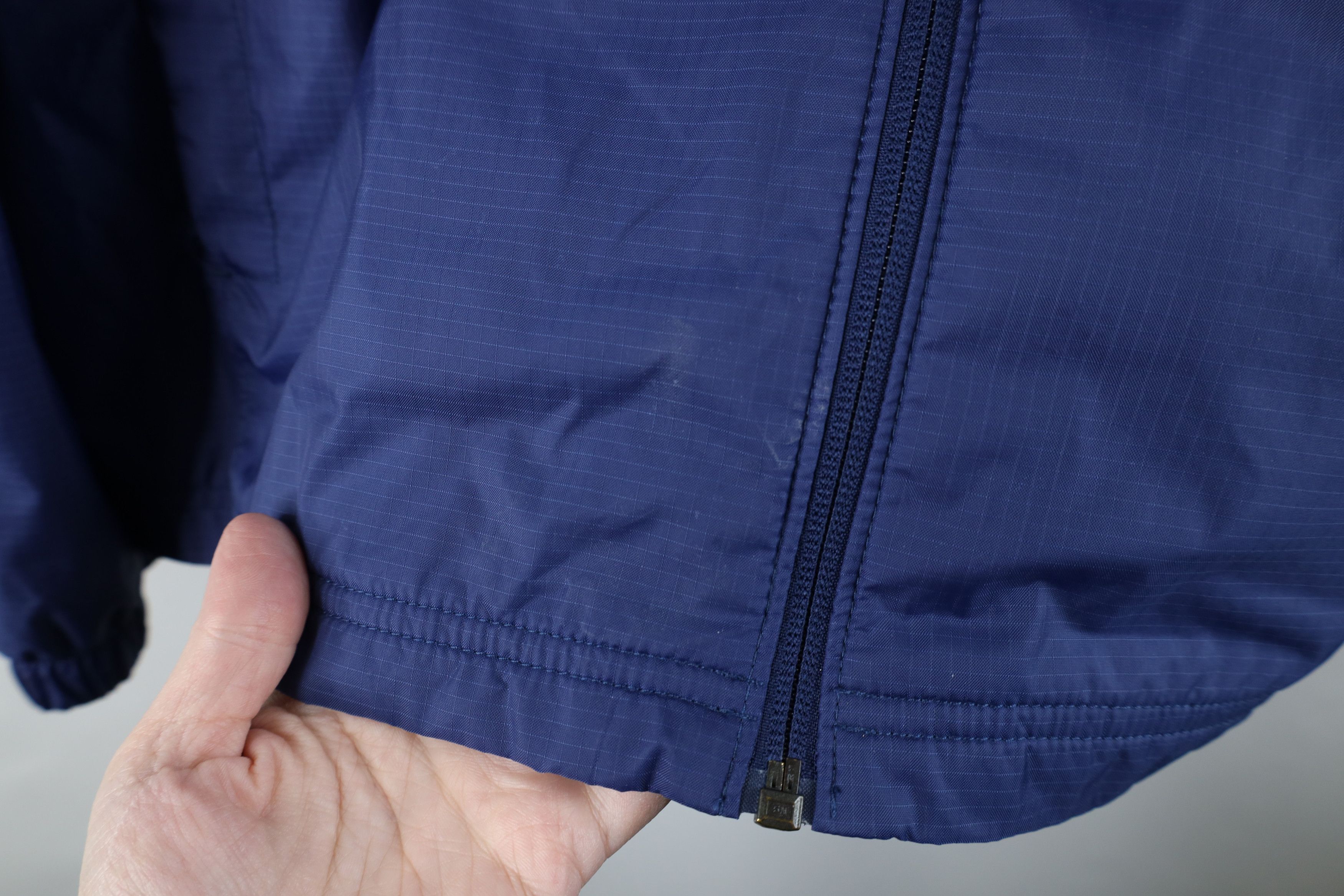 L.L. Bean × Vintage Vintage LL Bean Ripstop Hooded Rain Windbreaker Jacket Blue Size US L / EU 52-54 / 3 - 5 Thumbnail