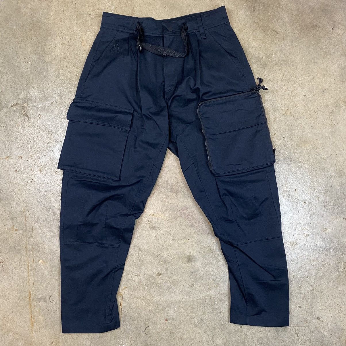 パンツ NIKE acg Errolson Hugh gimmick pants Nike ACG Cargo Pants, 829578-010, Black, Errolson Hugh