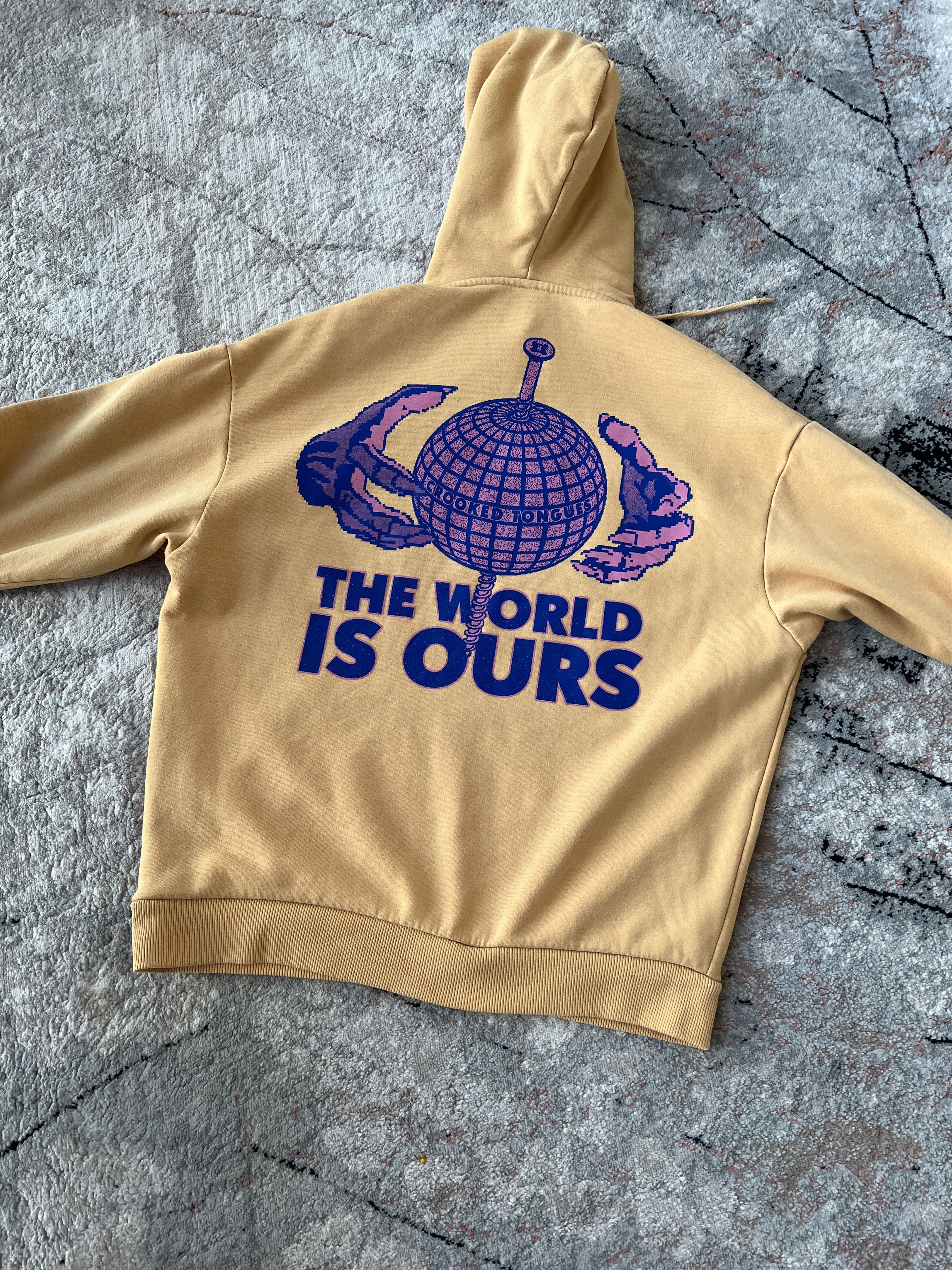 Vintage Crooked Tongues The World Is Ours Hoodie Size US XS / EU 42 / 0 - 5 Thumbnail