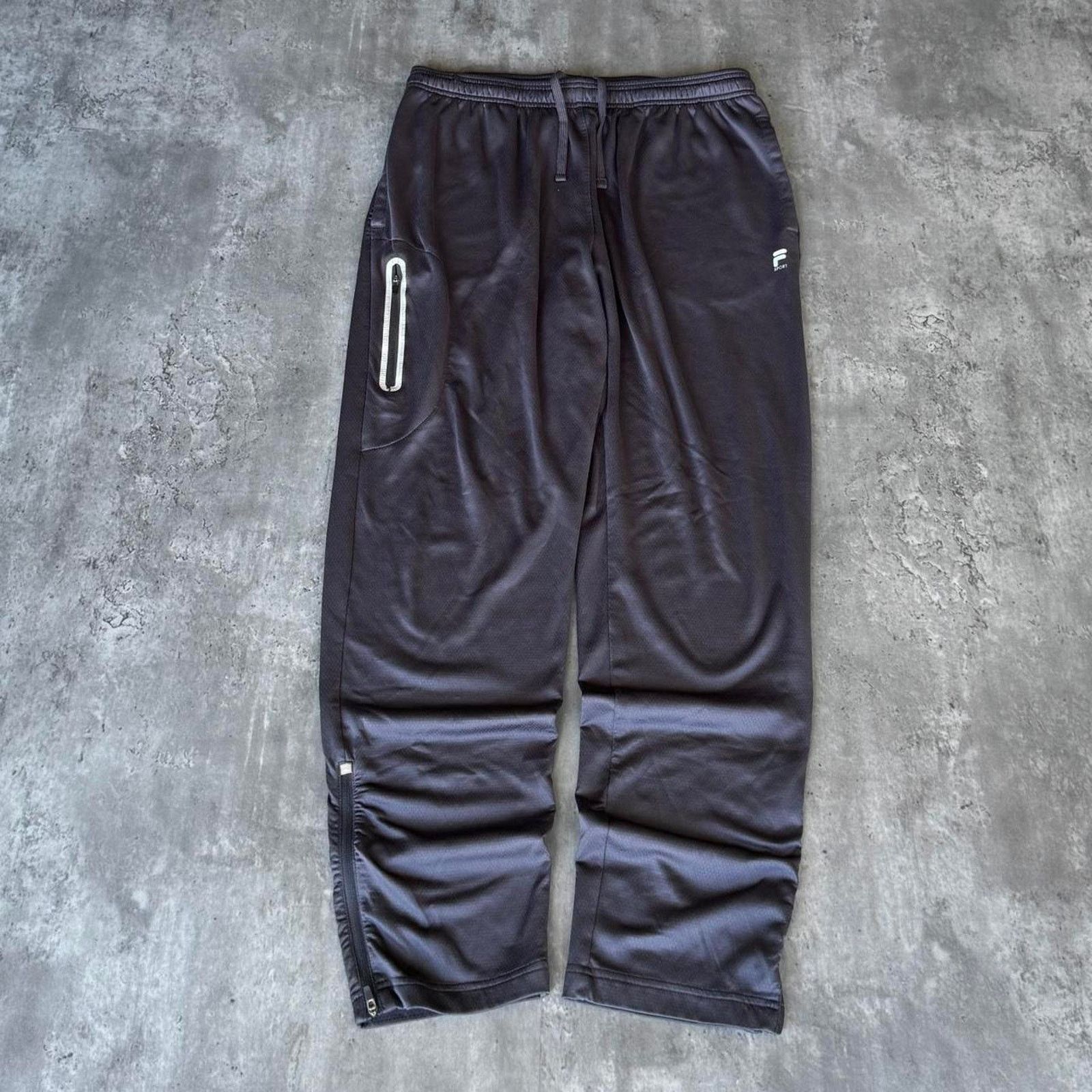 Fila × Japanese Brand × Vintage Vintage Y2K Fila Running Grey Grunge Opium Tech Sweatpants Size US 34 / EU 50 - 1 Thumbnail