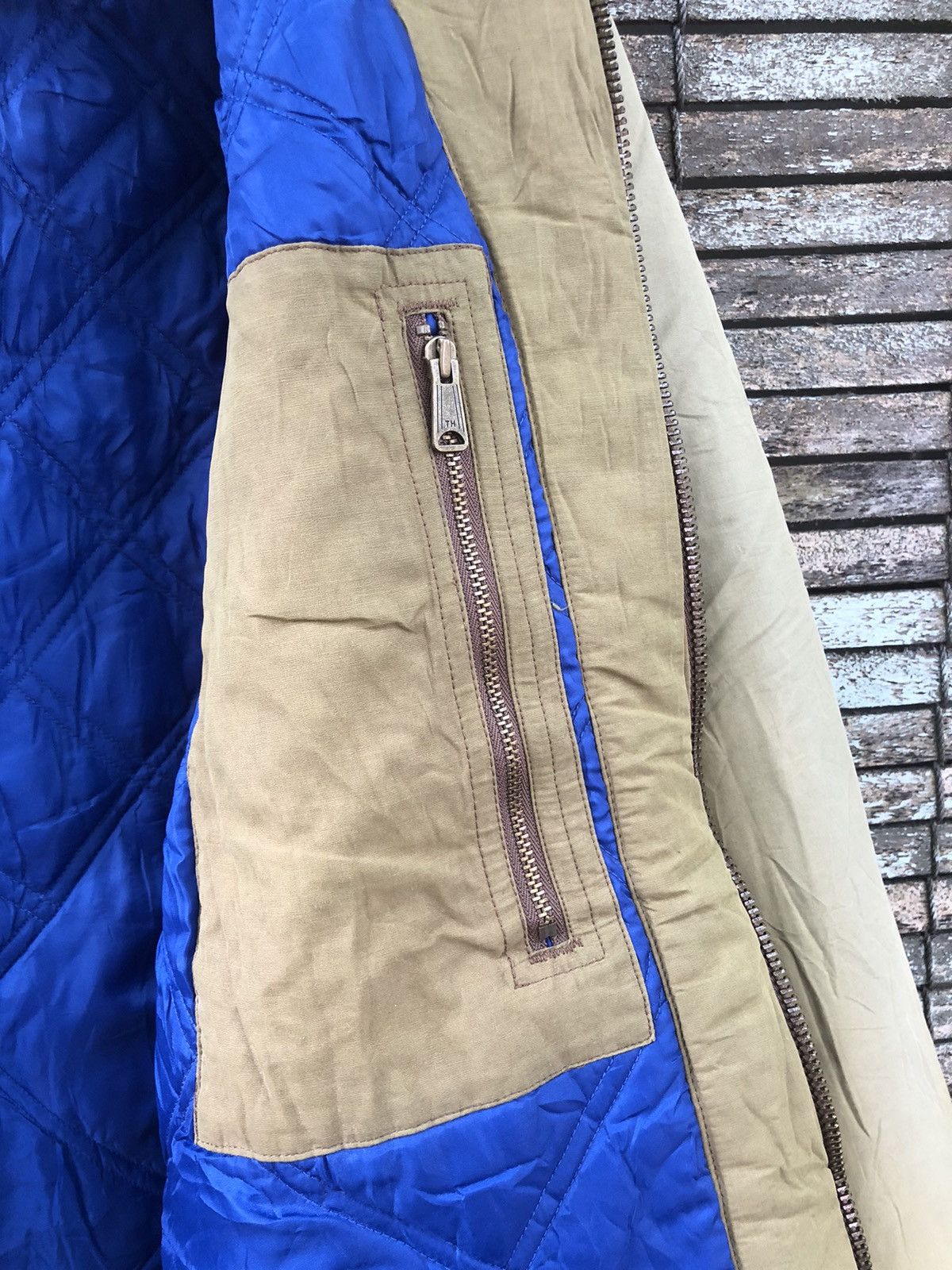 Tommy Hilfiger × Vintage Vintage Sunfaded Tommy Hilfiger Duck Canvas Jacket Size US L / EU 52-54 / 3 - 18 Thumbnail
