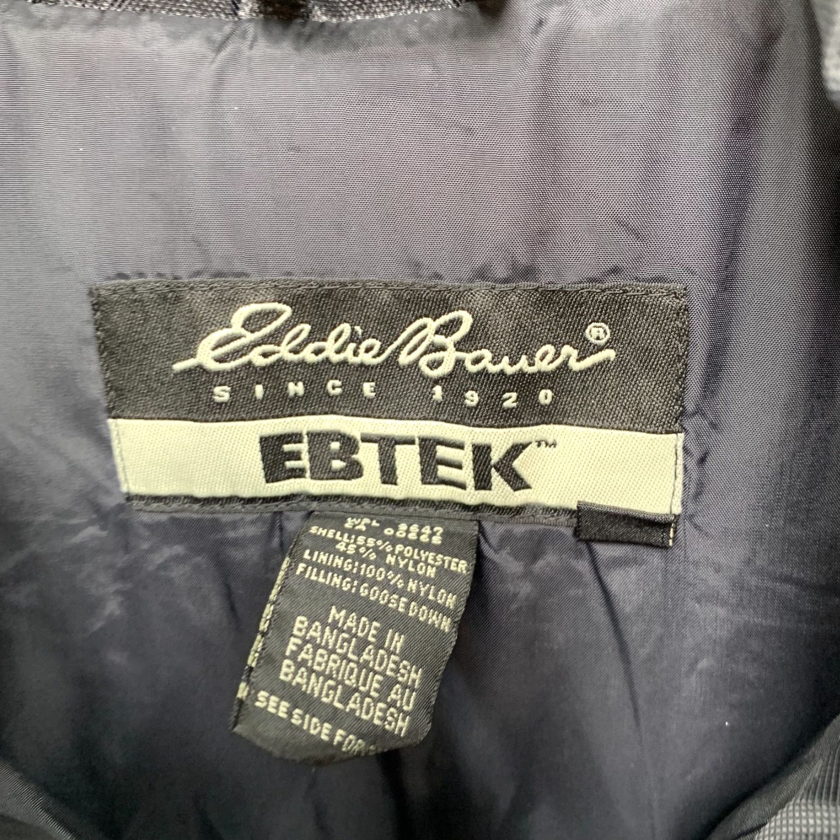 Eddie Bauer Eddie Bauer EBTEK Down Puffer Vest Mens Large Gray Reflective 25.5x29 EBTEK Down Puffer Vest Mens Large Gray Reflective 25.5x29 Size US L / EU 52-54 / 3 - 6 Thumbnail