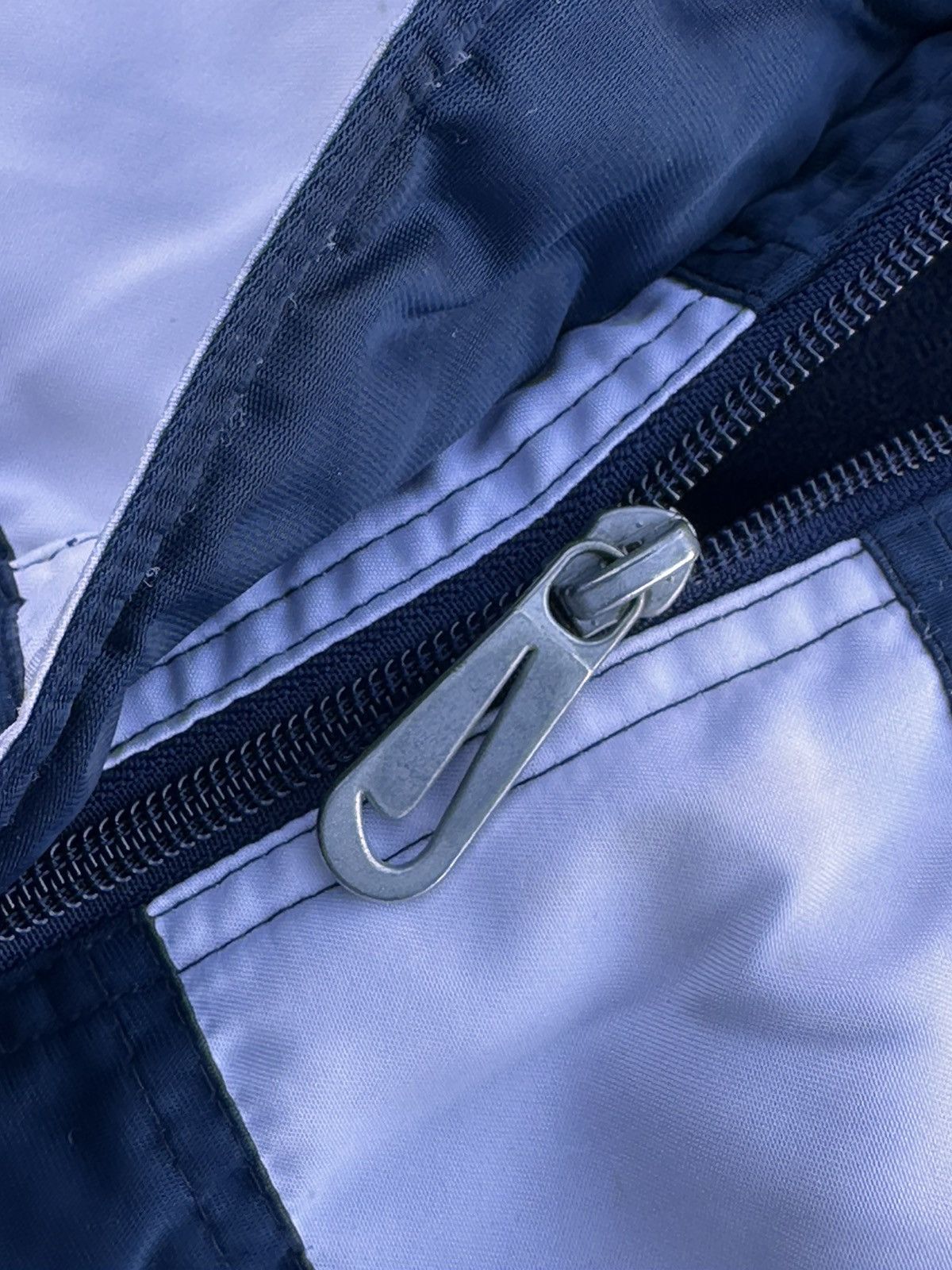 Nike × Vintage Vintage 90s Nike Puffer Jacket Size L / US 10 / IT 46 - 6 Thumbnail