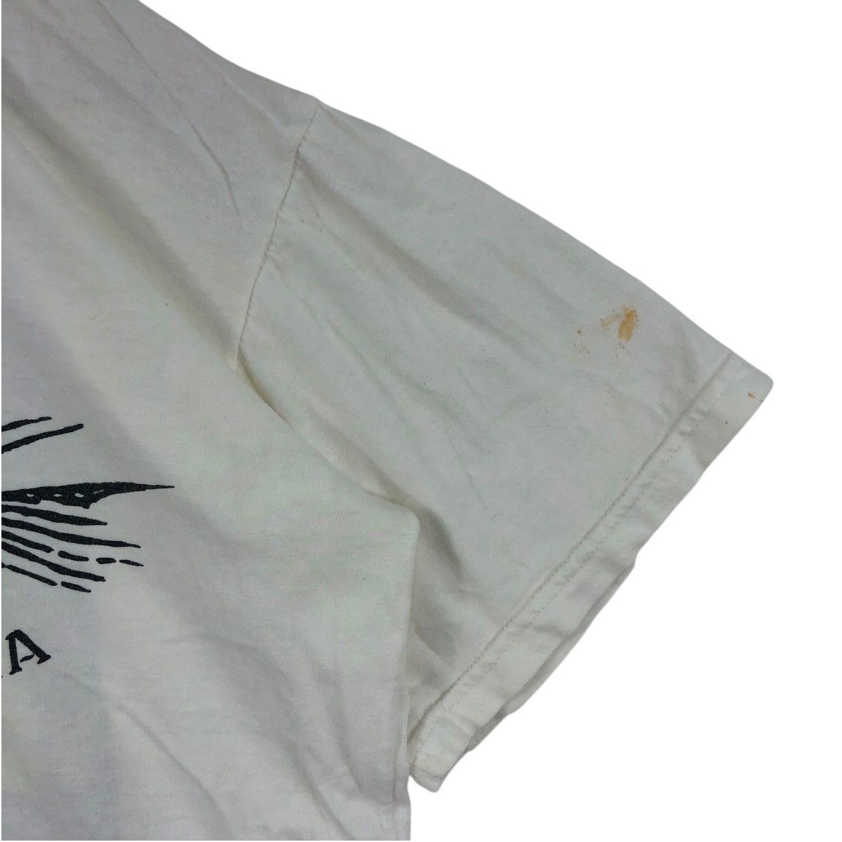Hot Tuna × Vintage Vintage bootleg HOT TUNA big back hit Surfing tee Size US L / EU 52-54 / 3 - 7 Thumbnail