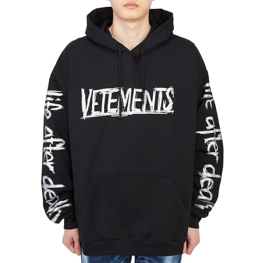 Vetements Black and Silver World Tour Logo Oversized Hoodie Size M / US 6-8 / IT 42-44 - 3 Thumbnail