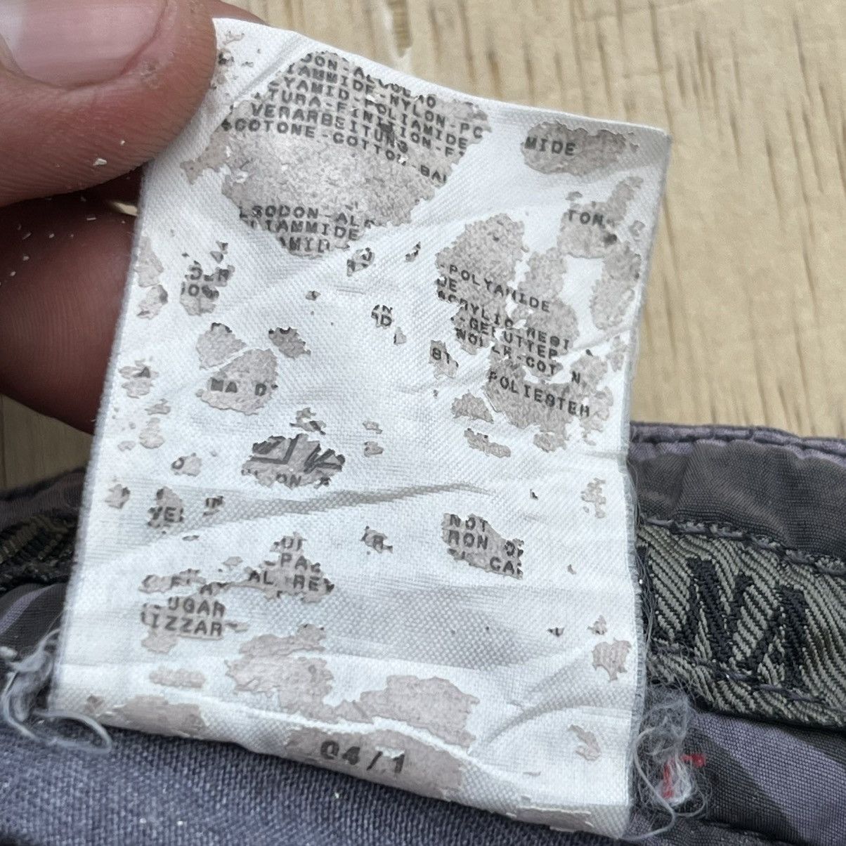 Dolce & Gabbana D&G CARGO 3/4 Y2K VINTAGE MIX FLORAL CAMO Size 30" / US 8 / IT 44 - 6 Thumbnail