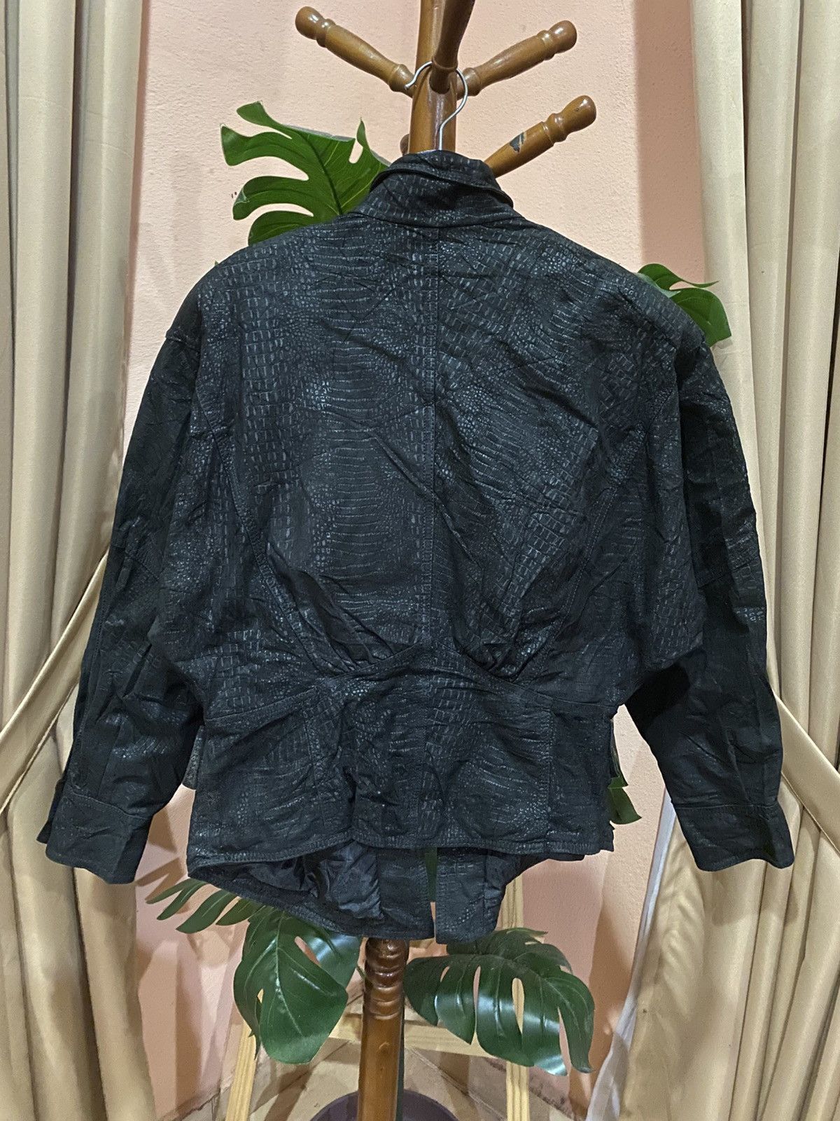 Other Vintage Winlit Genuine Leather Black Embossed Pattern Jacket Size US M / EU 48-50 / 2 - 12 Thumbnail