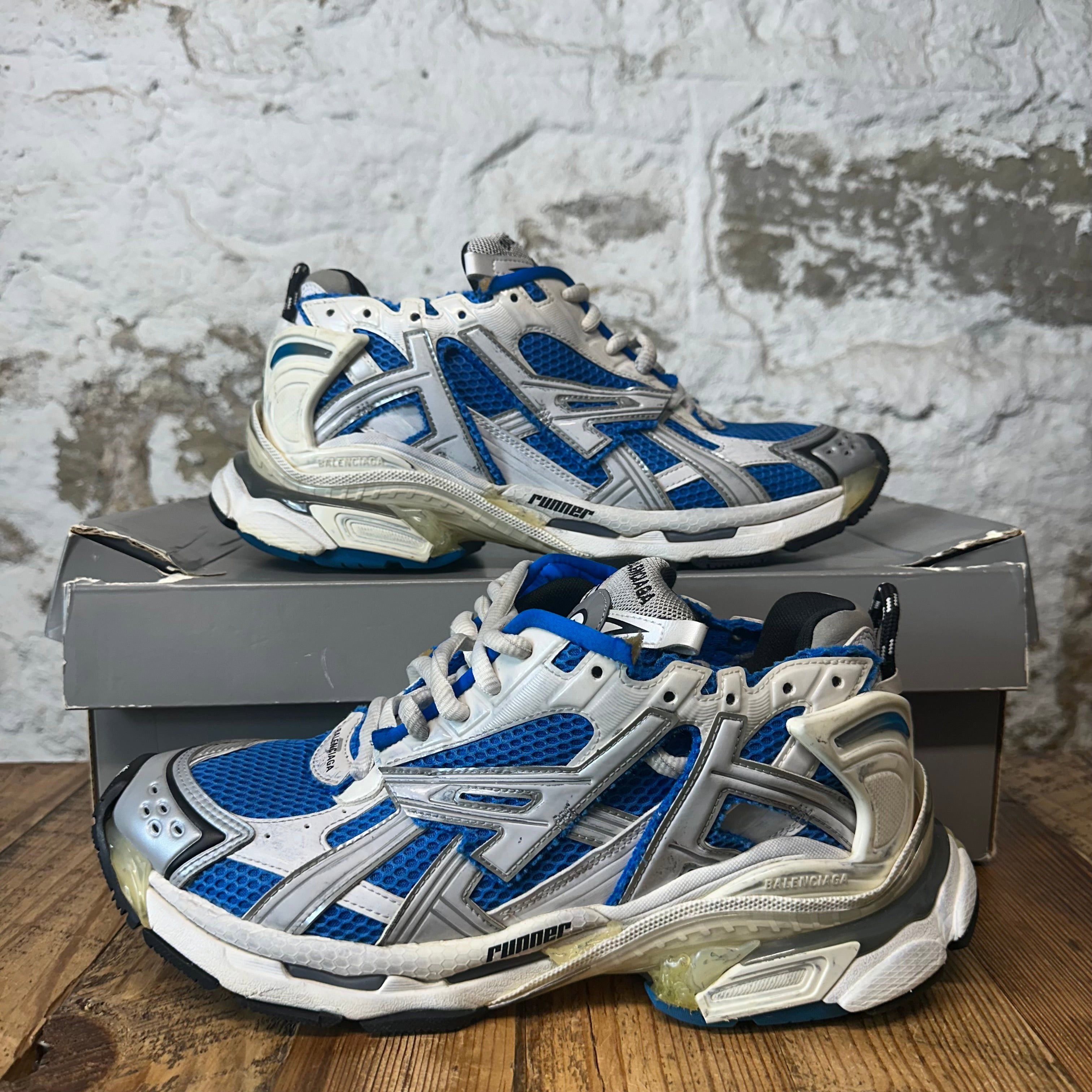 Balenciaga Balenciaga Runner Blue Grey White Sneaker Sz 9 (42 