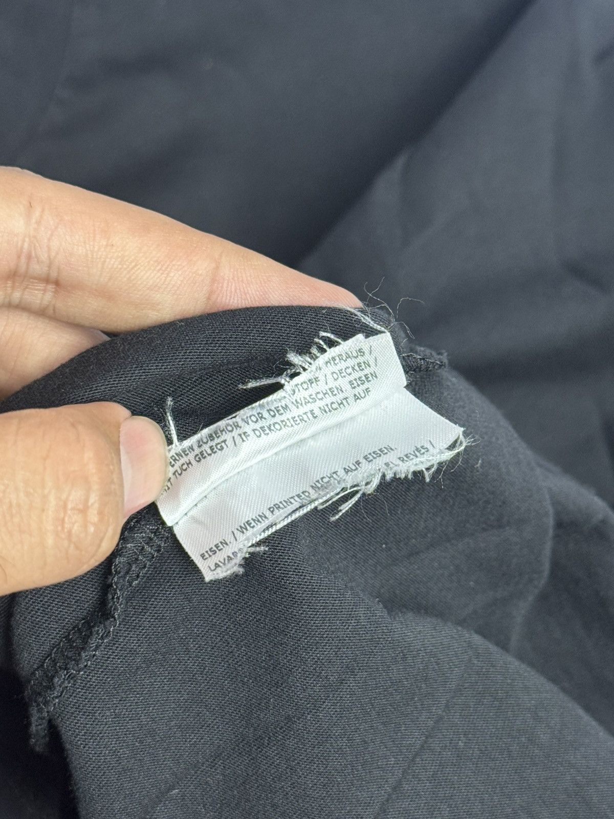 Maison Margiela DESTROYED MAISON MARGIELA TEES Size US S / EU 44-46 / 1 - 9 Thumbnail