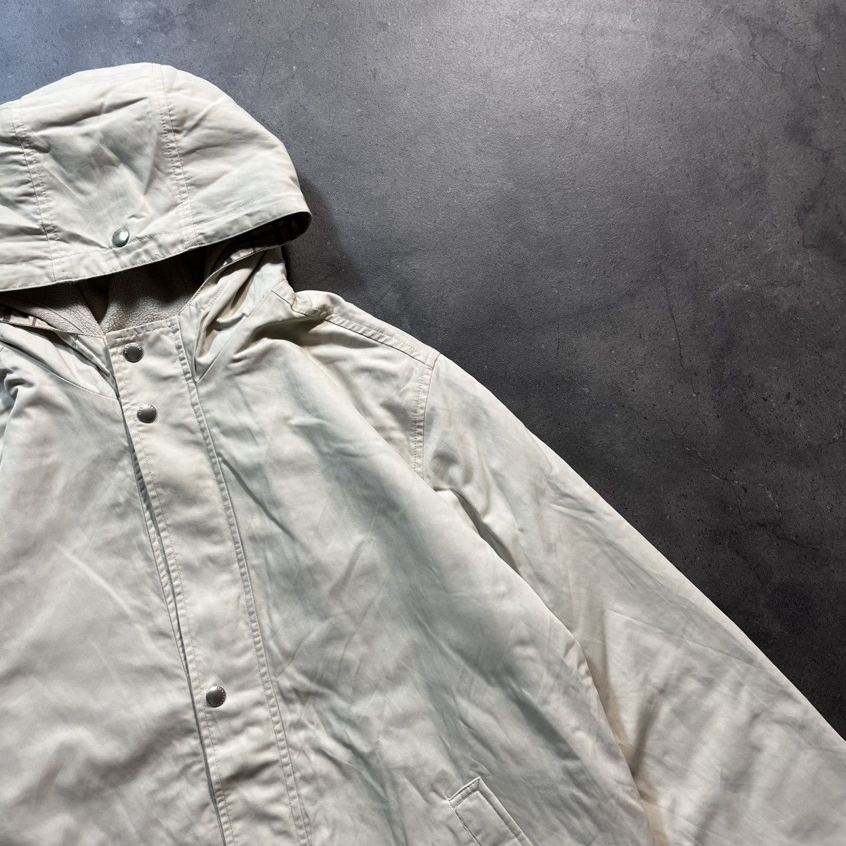 Burberry Vintage 00s Burberry London Big Logo Parka Puffer Jacket Size US S / EU 44-46 / 1 - 9 Thumbnail
