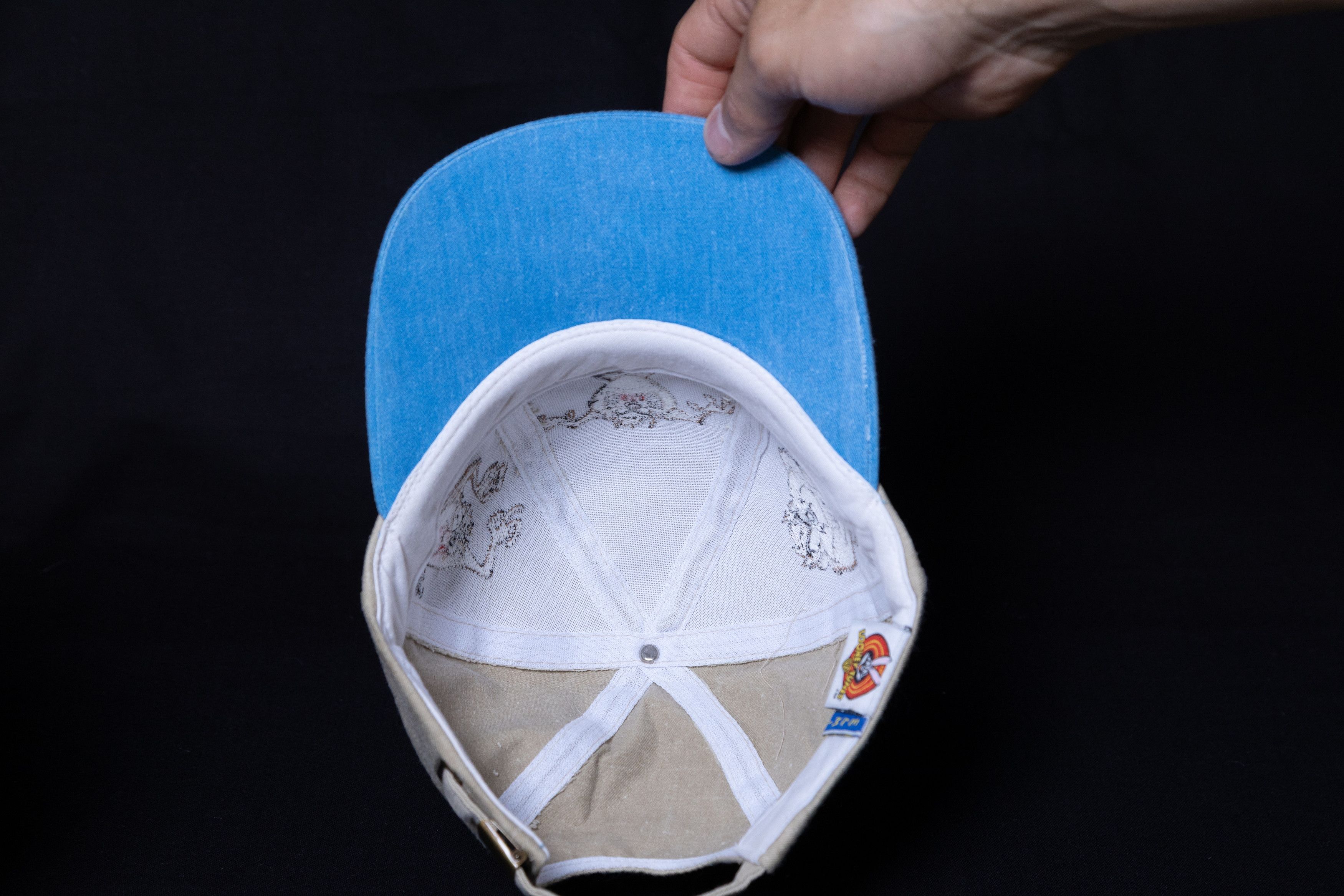 Vintage 1997 VTG Warner Bros Looney Tunes TAZ Beige Cap Baseball Hat Size ONE SIZE - 6 Thumbnail