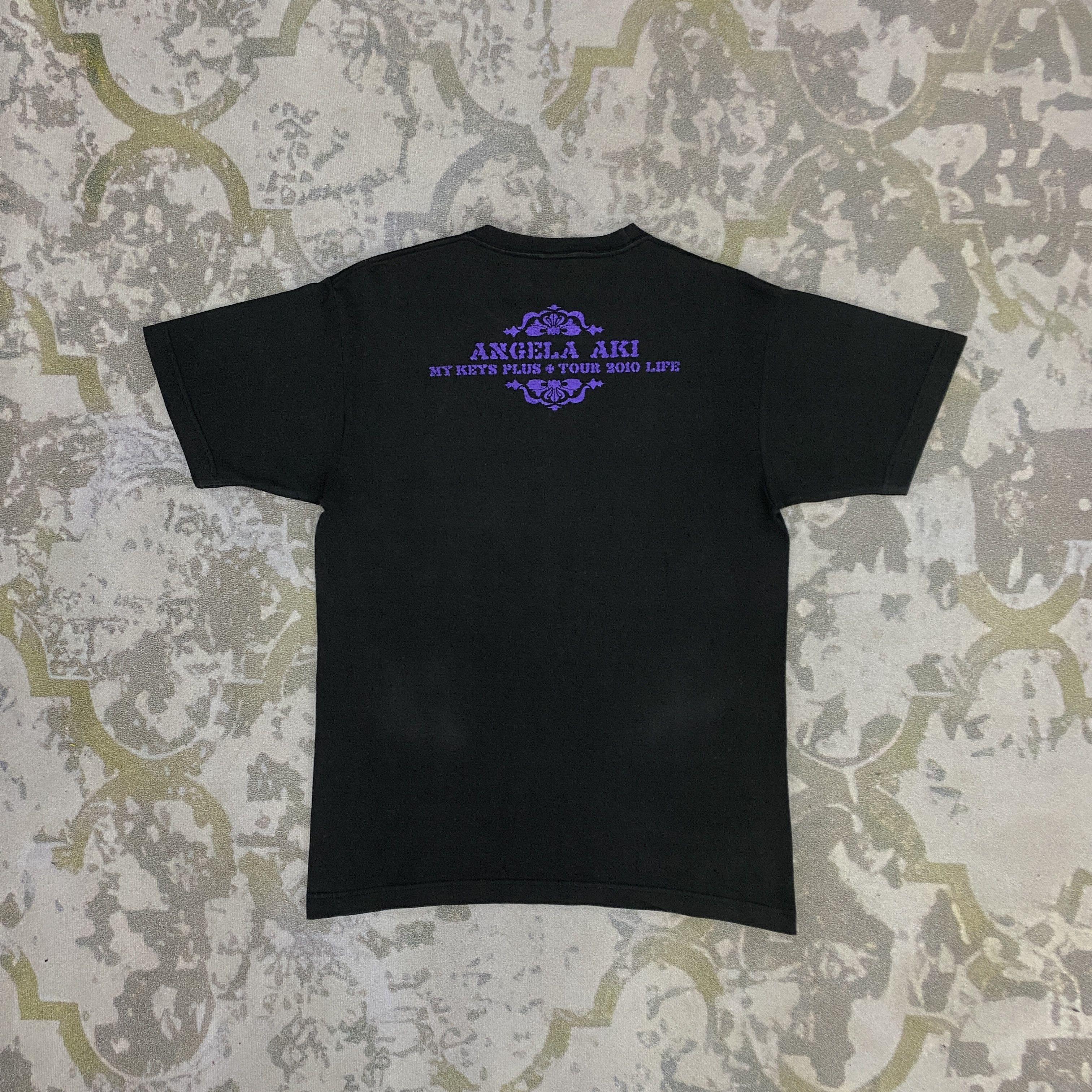 Band Tees Vintage Angela Aki Singgle Song Tshirt - I013 Size US S / EU 44-46 / 1 - 2 Thumbnail