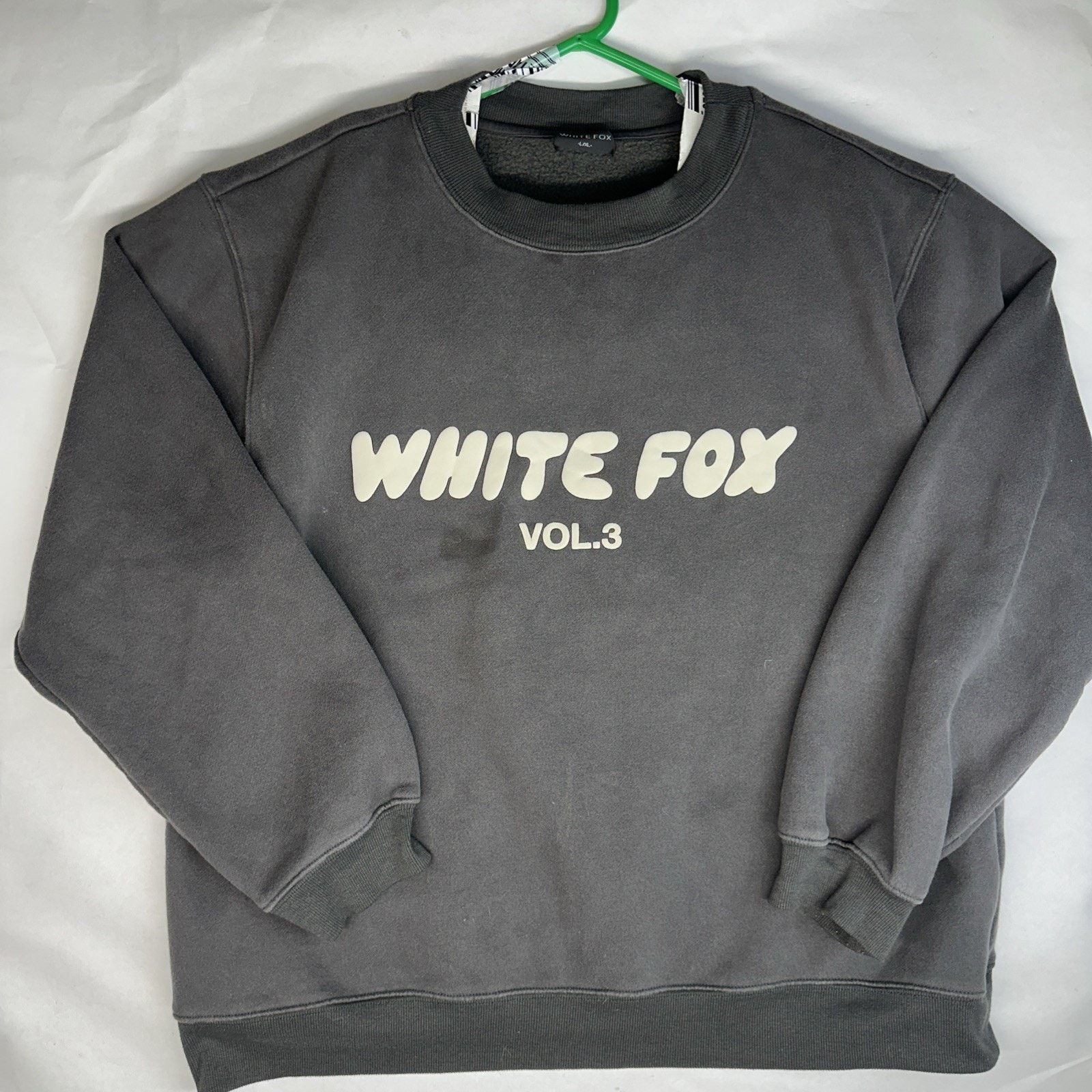 White Sierra White Fox boutique Offstage Black Crew Sweatshirt L/XL Size L / US 10 / IT 46 - 1 Thumbnail