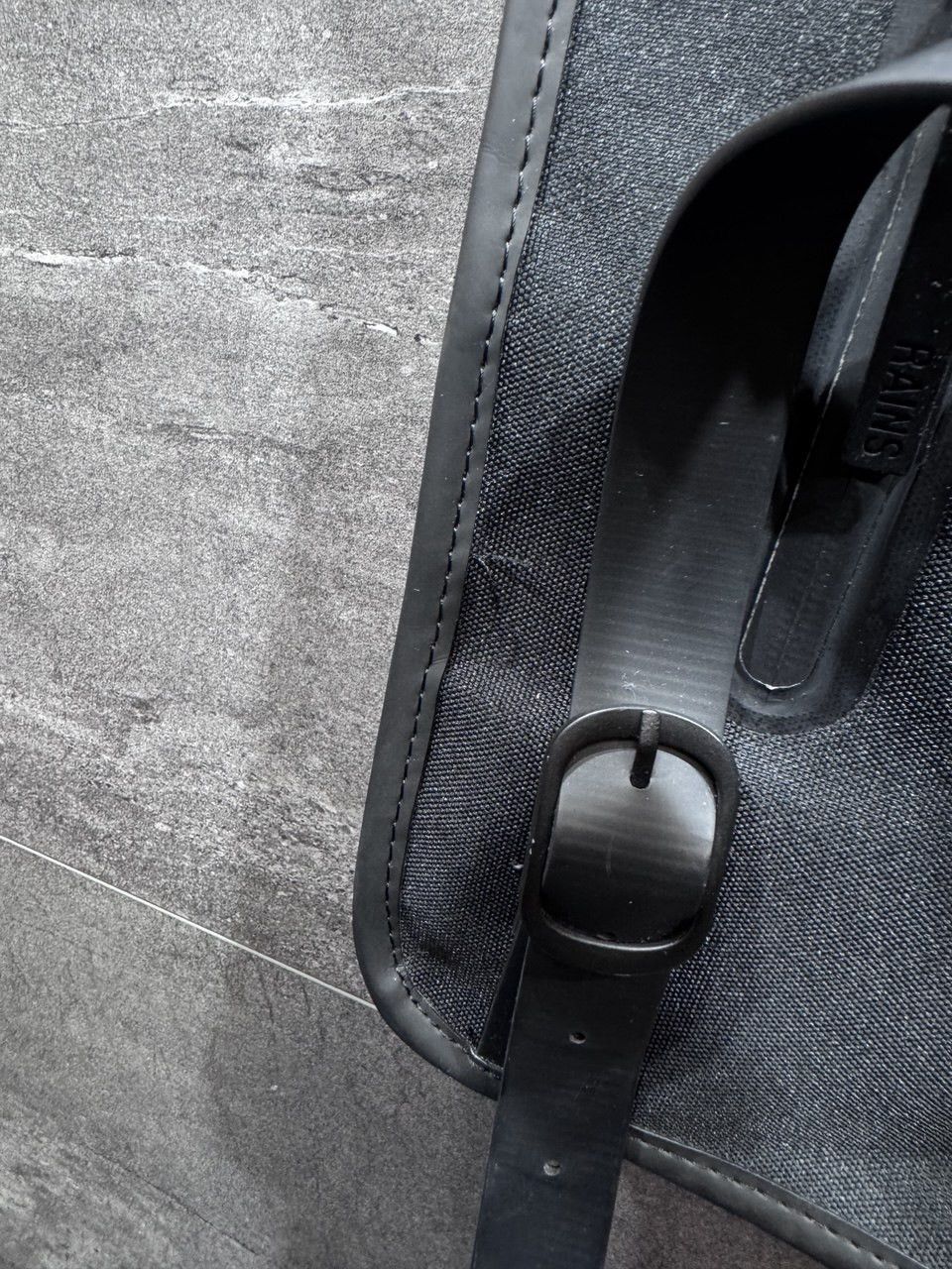 Rains Rains Backpack Black Unisex Size ONE SIZE - 7 Thumbnail