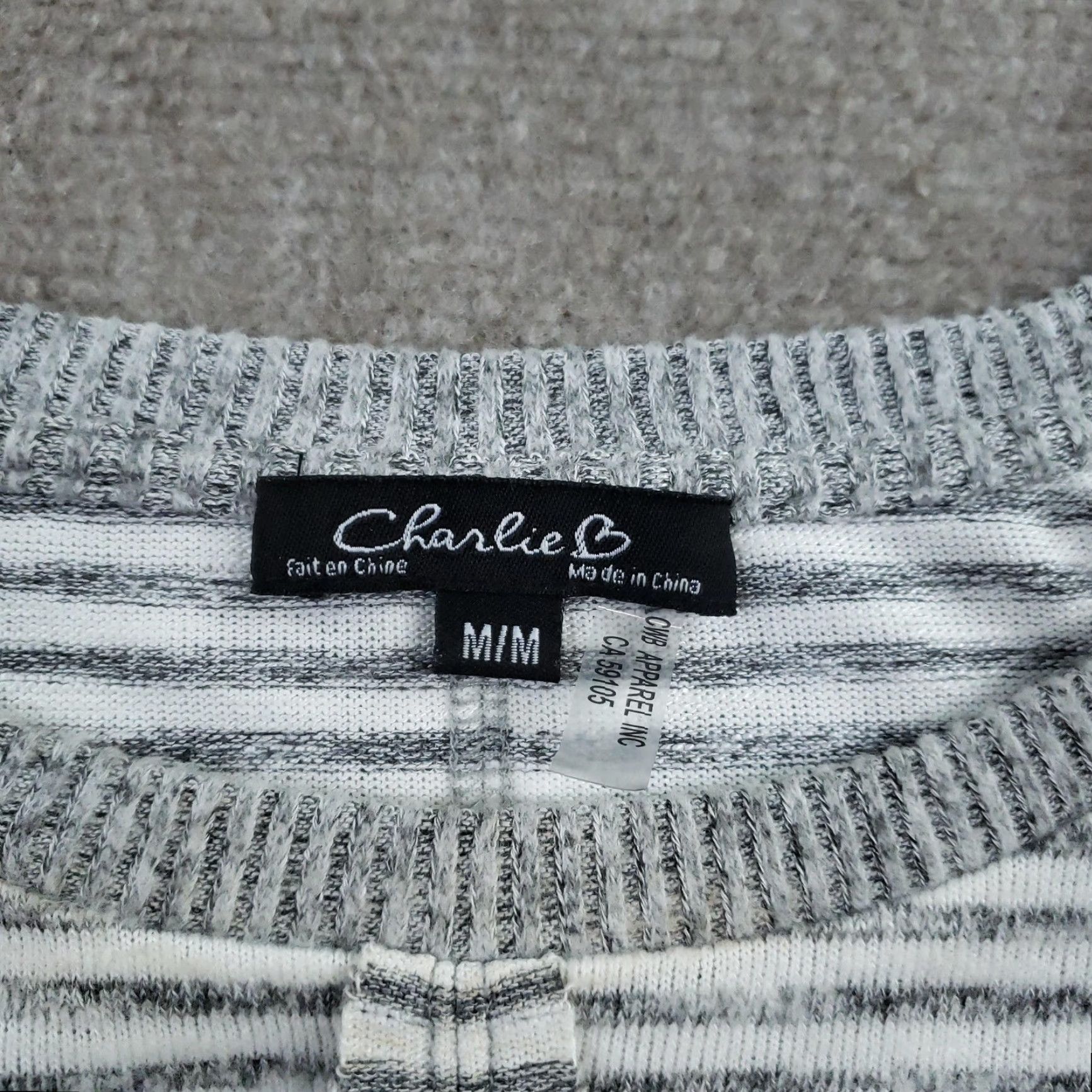 Vintage Charlie B Sweater Womens Medium Gray Striped Knit Tunic Long Sleeve Crewneck Size M / US 6-8 / IT 42-44 - 5 Thumbnail