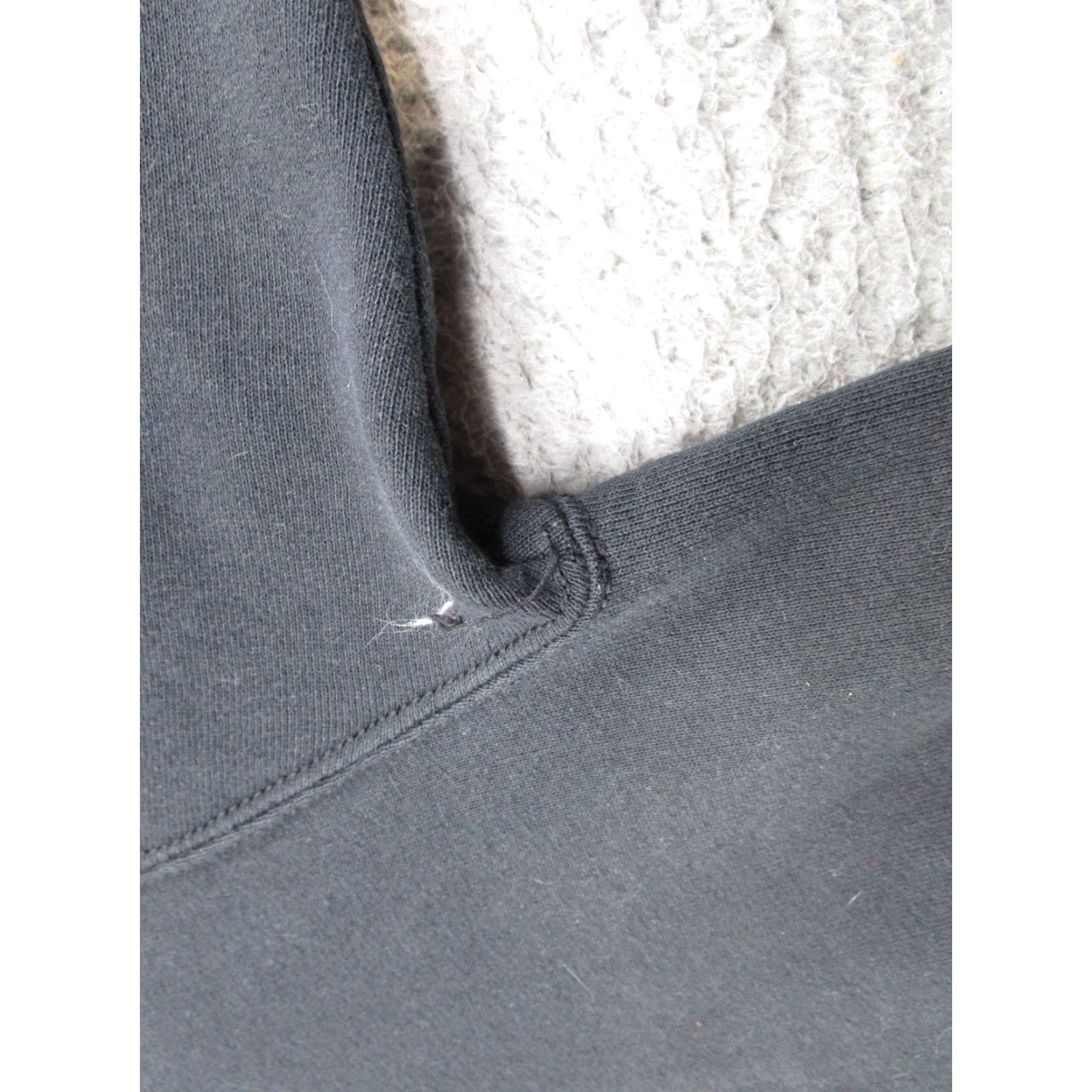 Wilson VINTAGE Wilson Hoodie Sweatshirt Pullover Mens M Black 80s 90s Sports Size US M / EU 48-50 / 2 - 4 Thumbnail