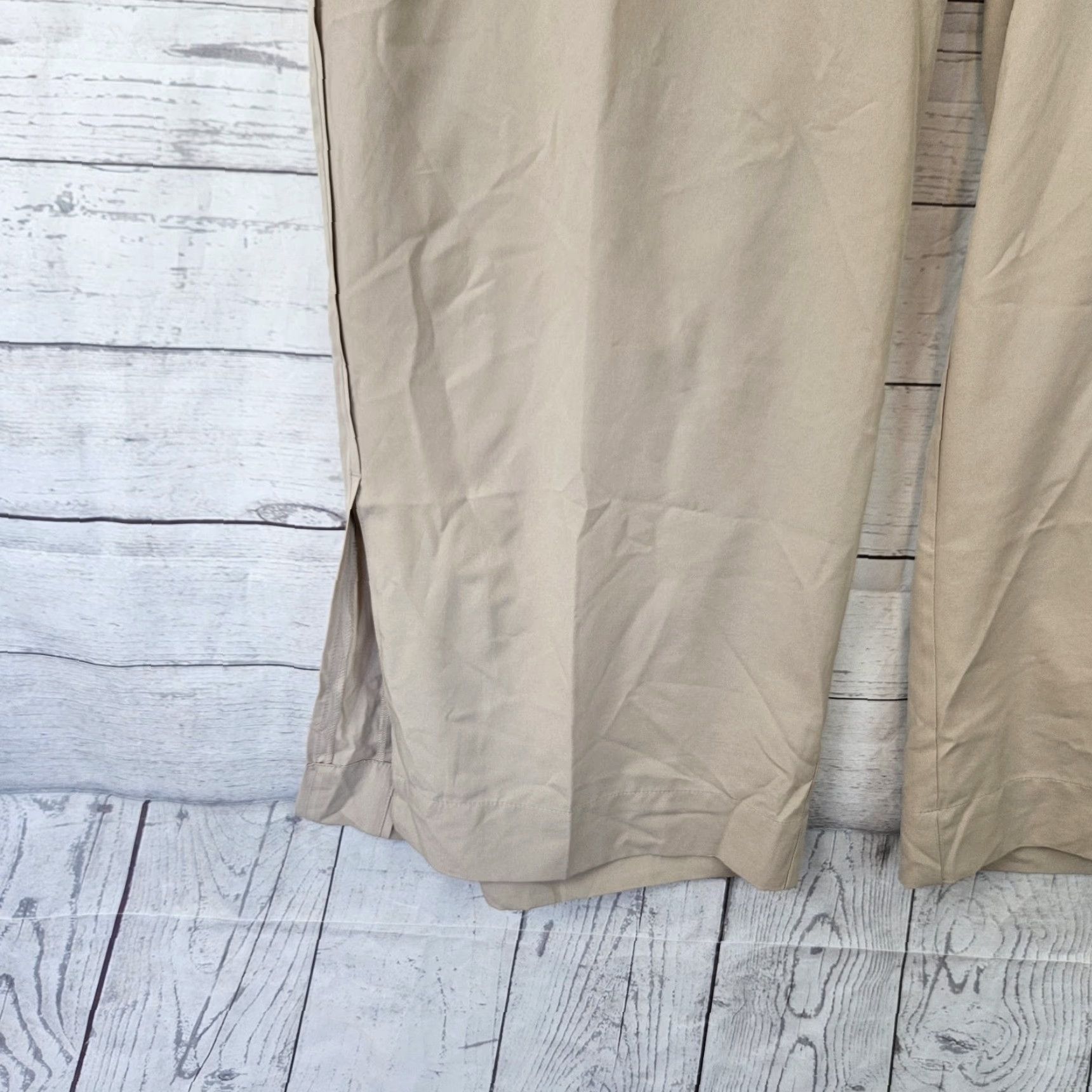 Old Navy Old Navy Womens Wide Leg StretchTech Pants Sz 2XL Beige High Rise Pull On Size 40" / US 18 - 3 Thumbnail