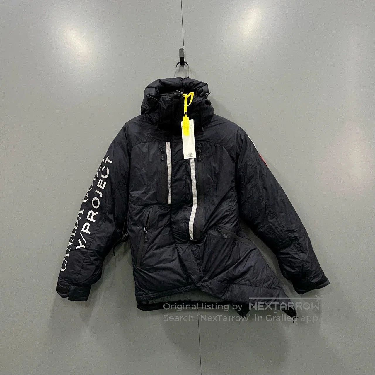 Canada Goose canada goose y/project irregular logo down jacket. Size US XS / EU 42 / 0 - 1 Thumbnail